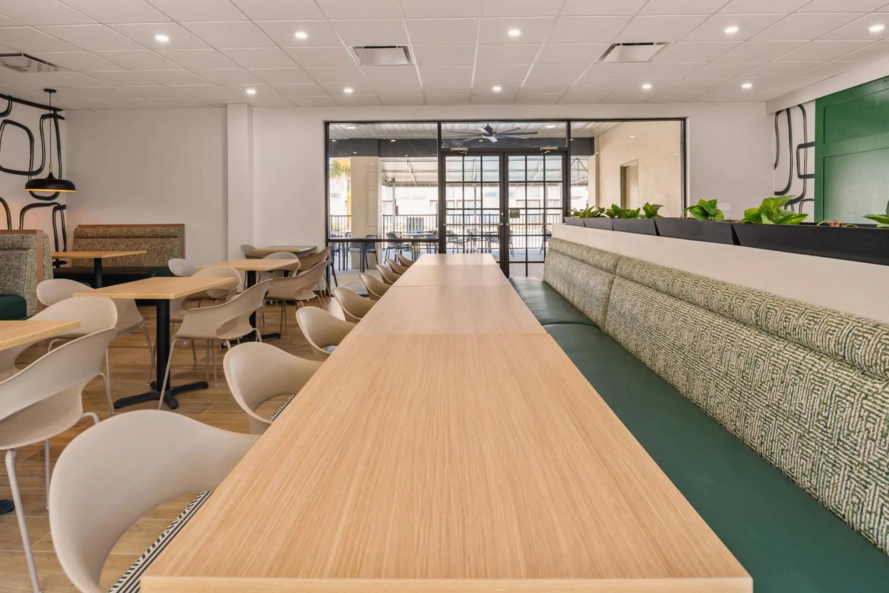 Breakfast in B&B HOTEL Orlando International Drive near Universal - Newly Renovated!