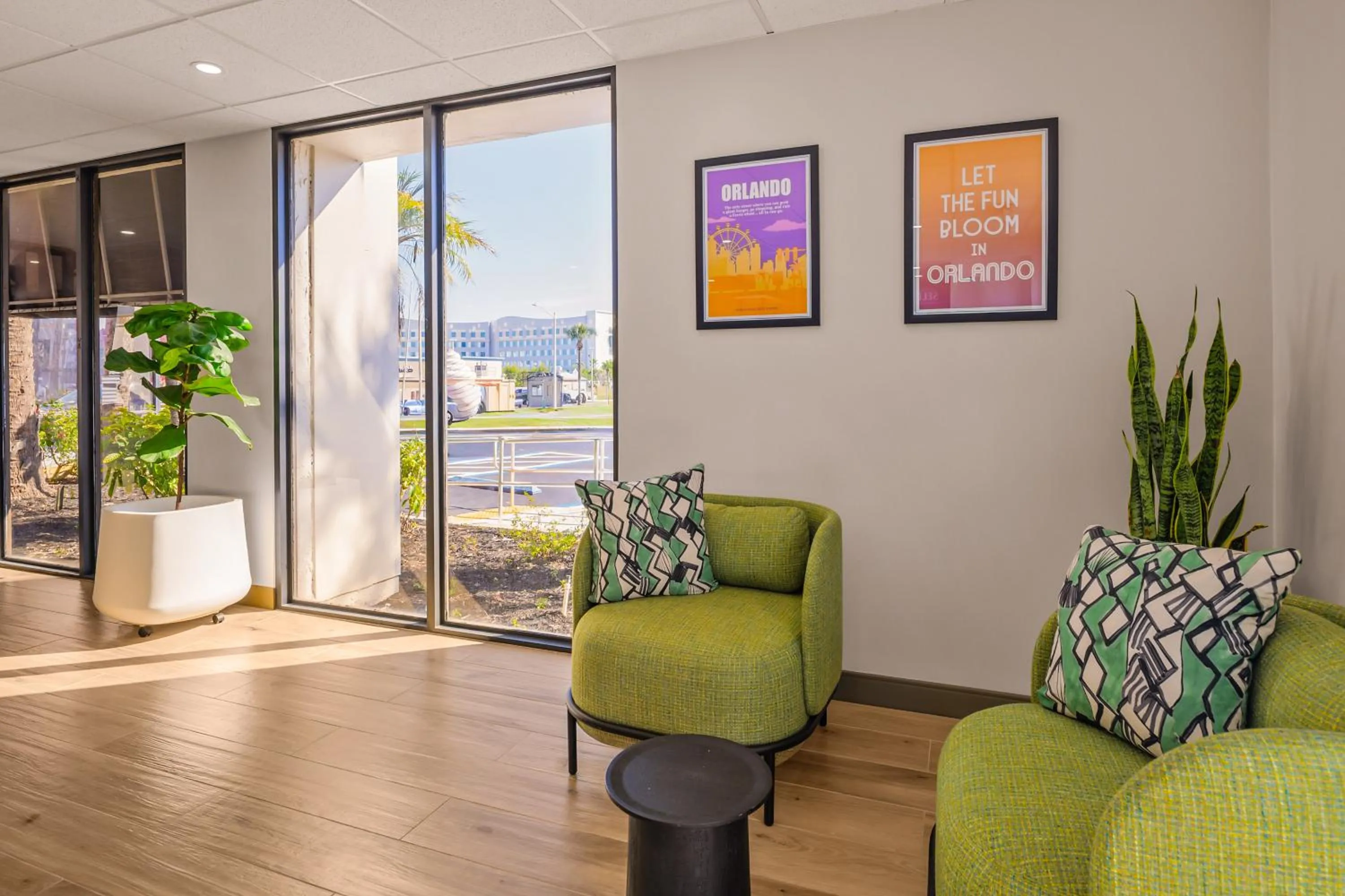 Lobby or reception in B&B HOTEL Orlando International Drive near Universal - Newly Renovated!