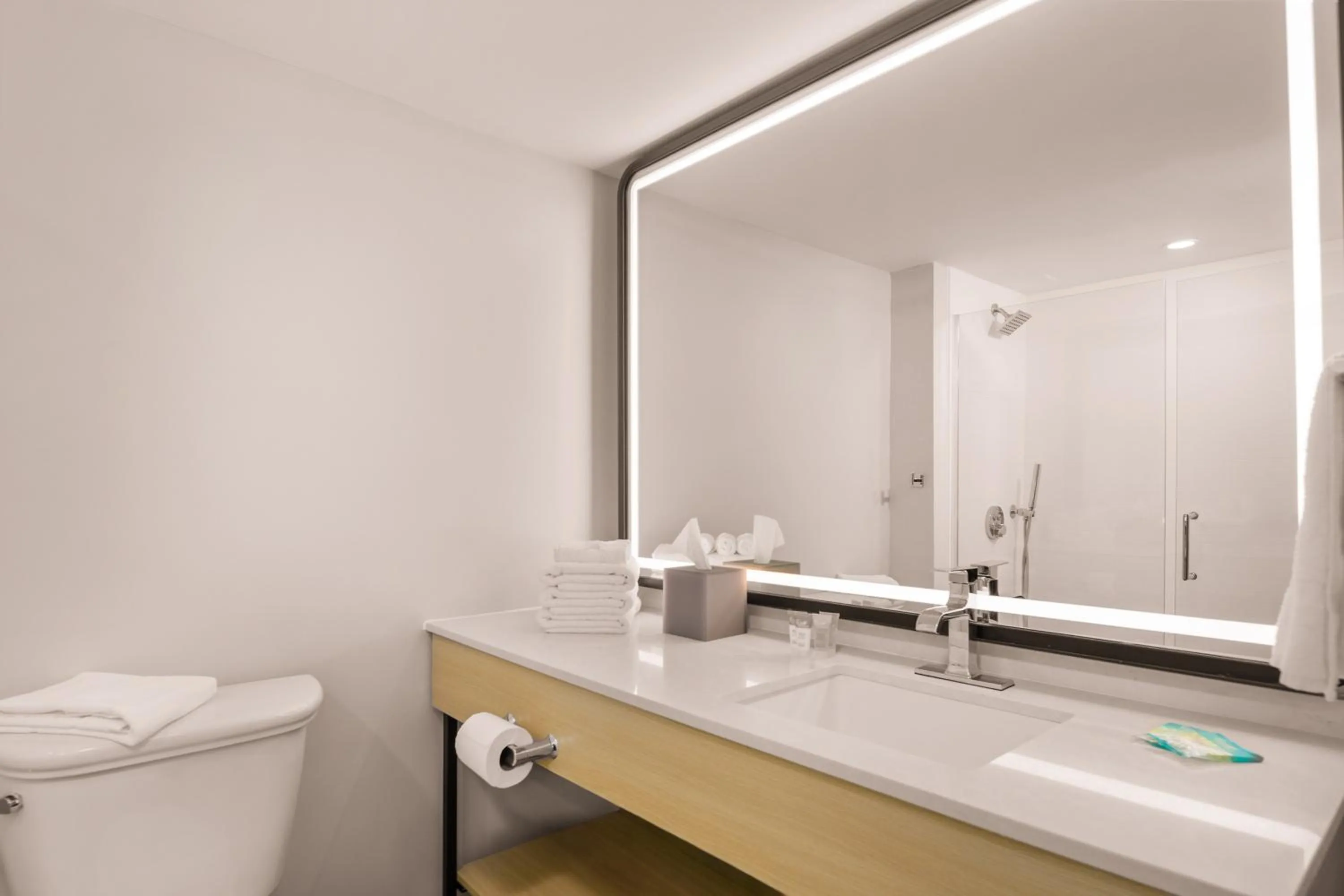 B&B HOTEL Orlando International Drive near Universal - Newly Renovated!