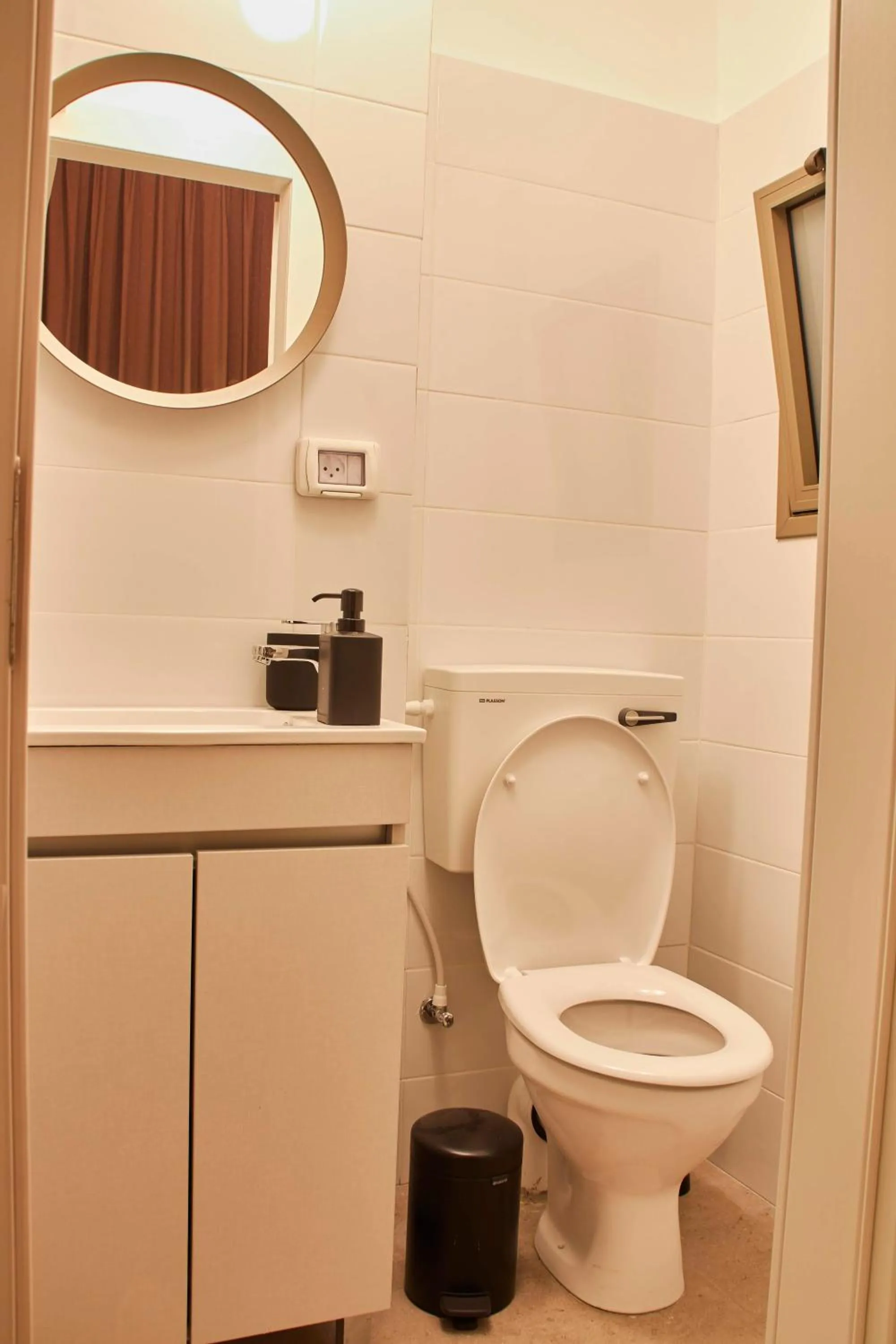 Bathroom in Roza Apartment