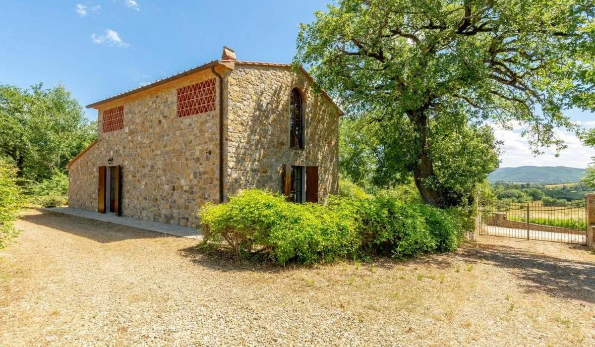Property building in Poggio Cennina Resort
