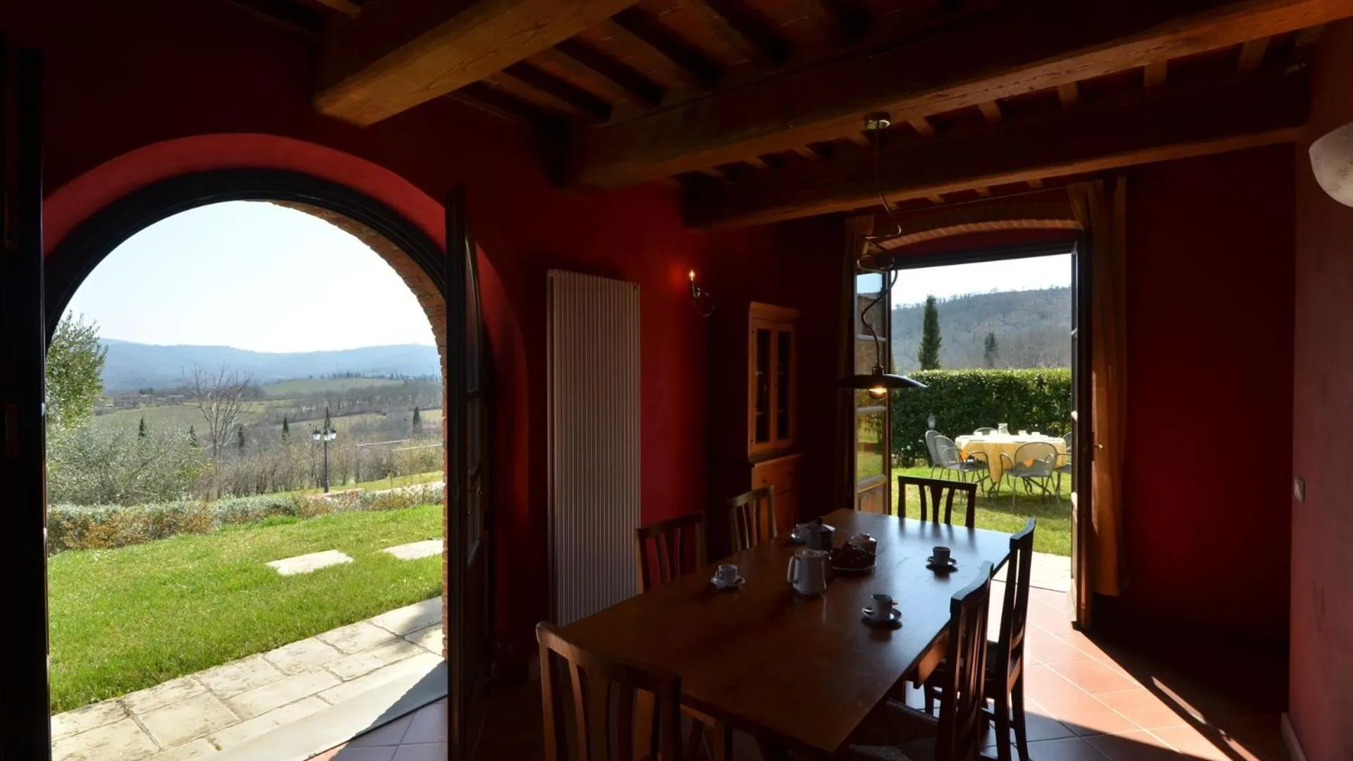 Garden view in Poggio Cennina Resort
