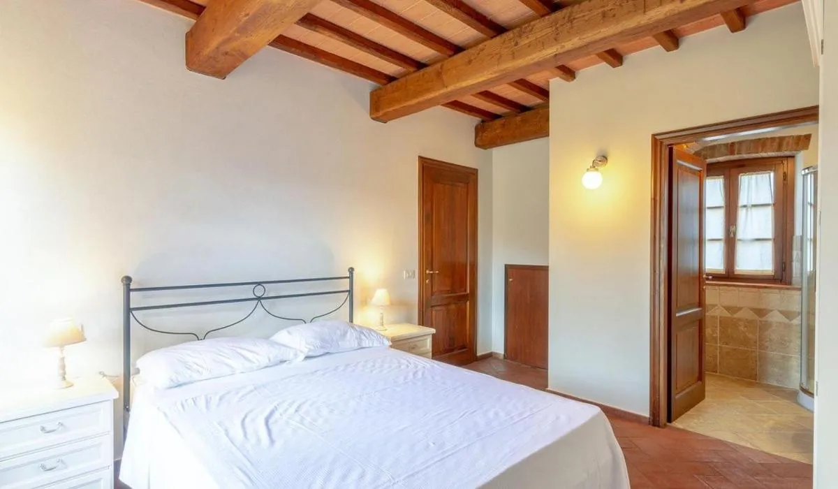 Photo of the whole room, Bed in Poggio Cennina Resort