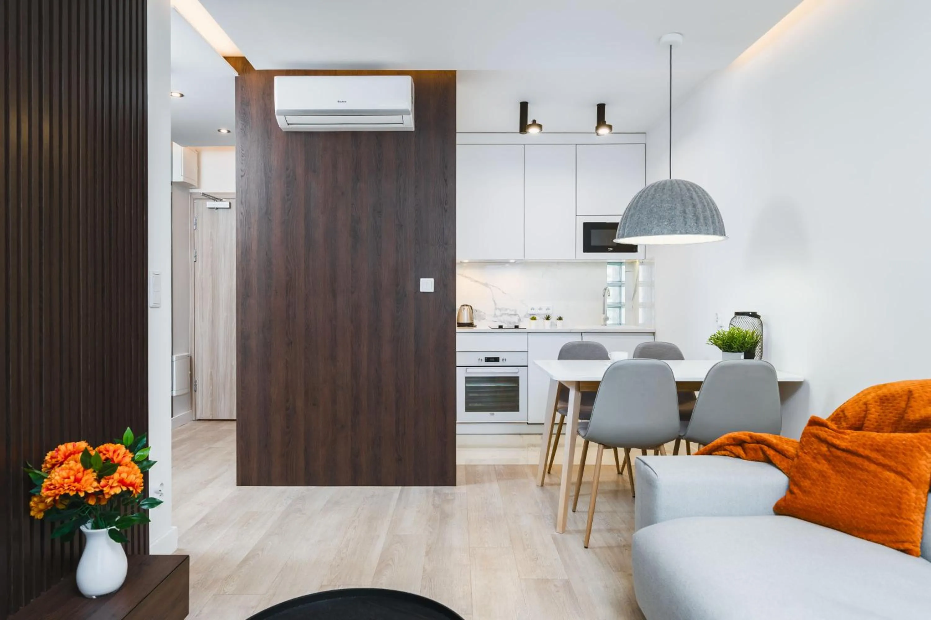 Kitchen or kitchenette in Sarah Apartments Old Town