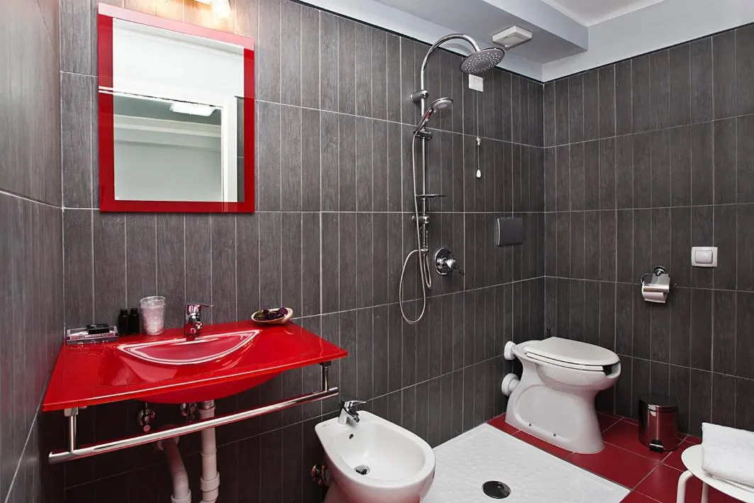 Bathroom in Hotel Paradiso