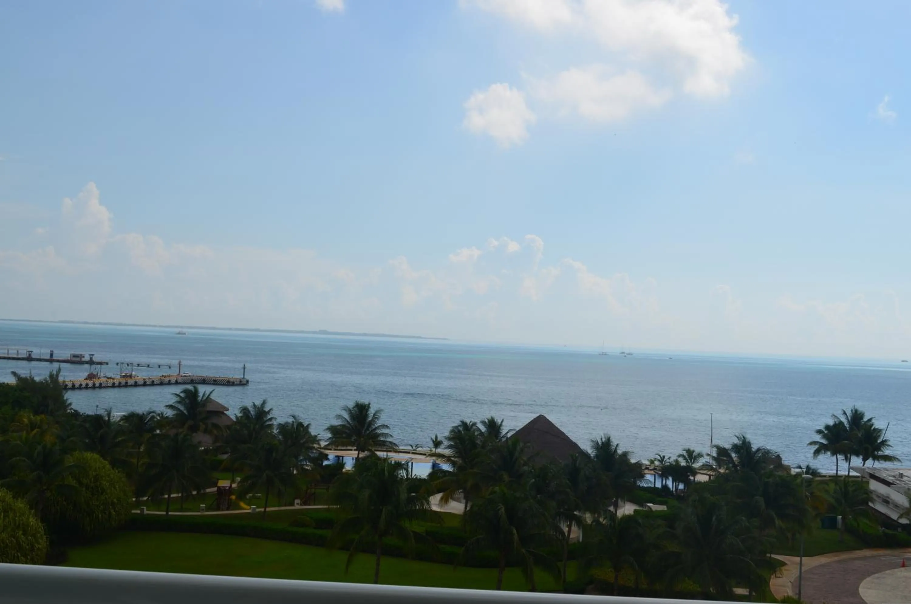 Tu Hogar Frente Al Mar Caribe, Vive Cancún