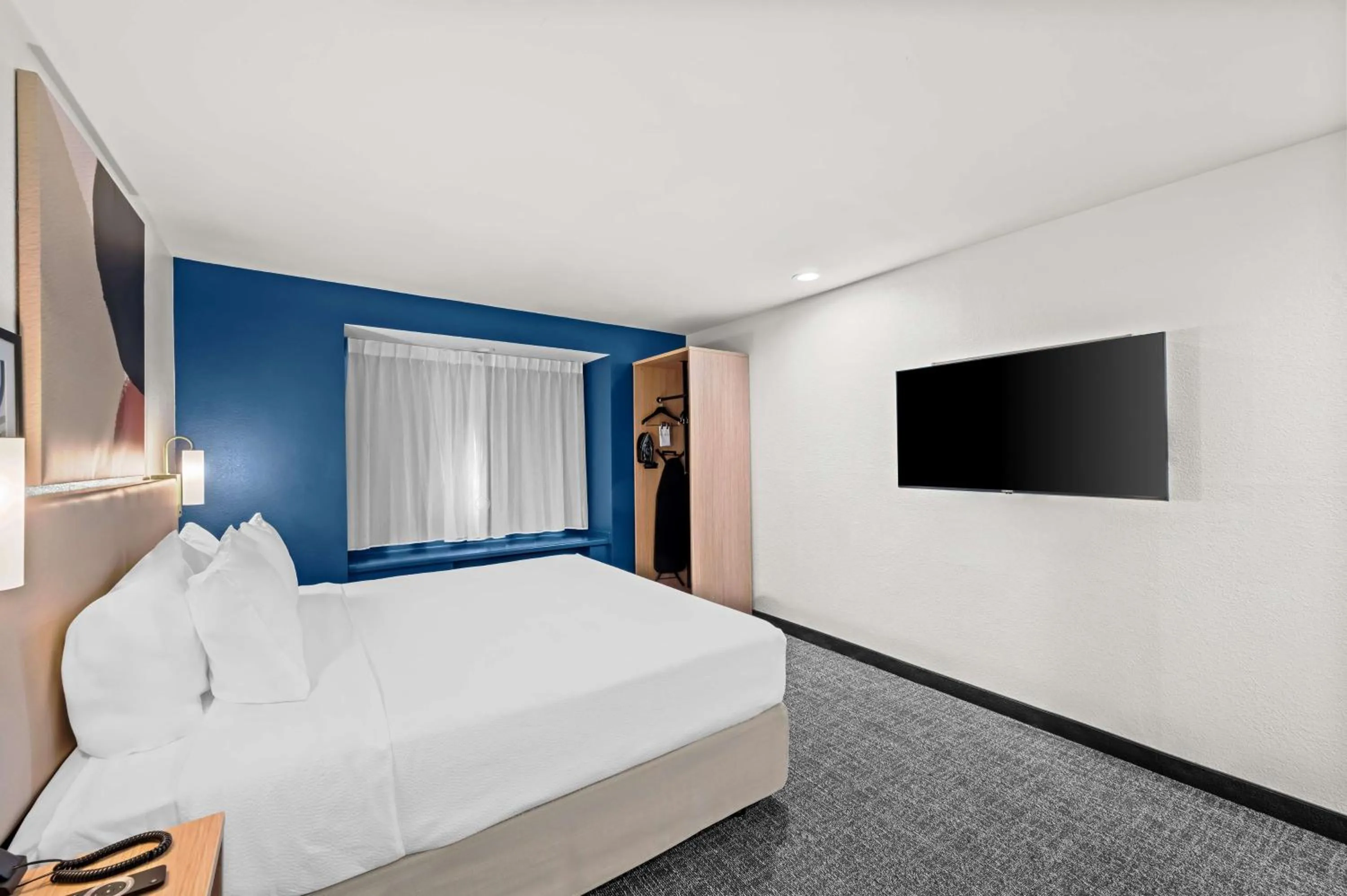 Bed in Spark by Hilton Sterling Dulles Airport