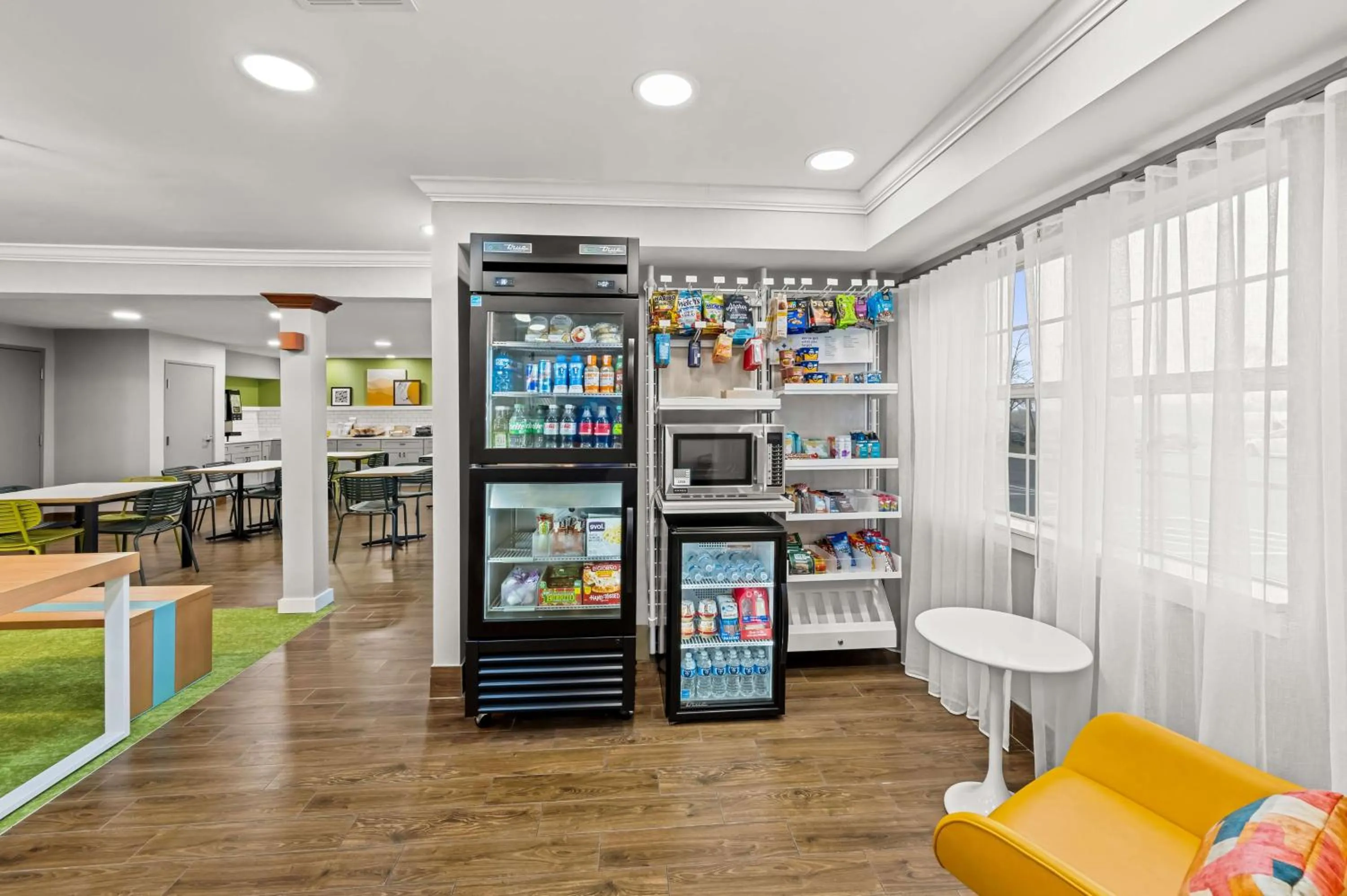 Restaurant/places to eat in Spark by Hilton Sterling Dulles Airport