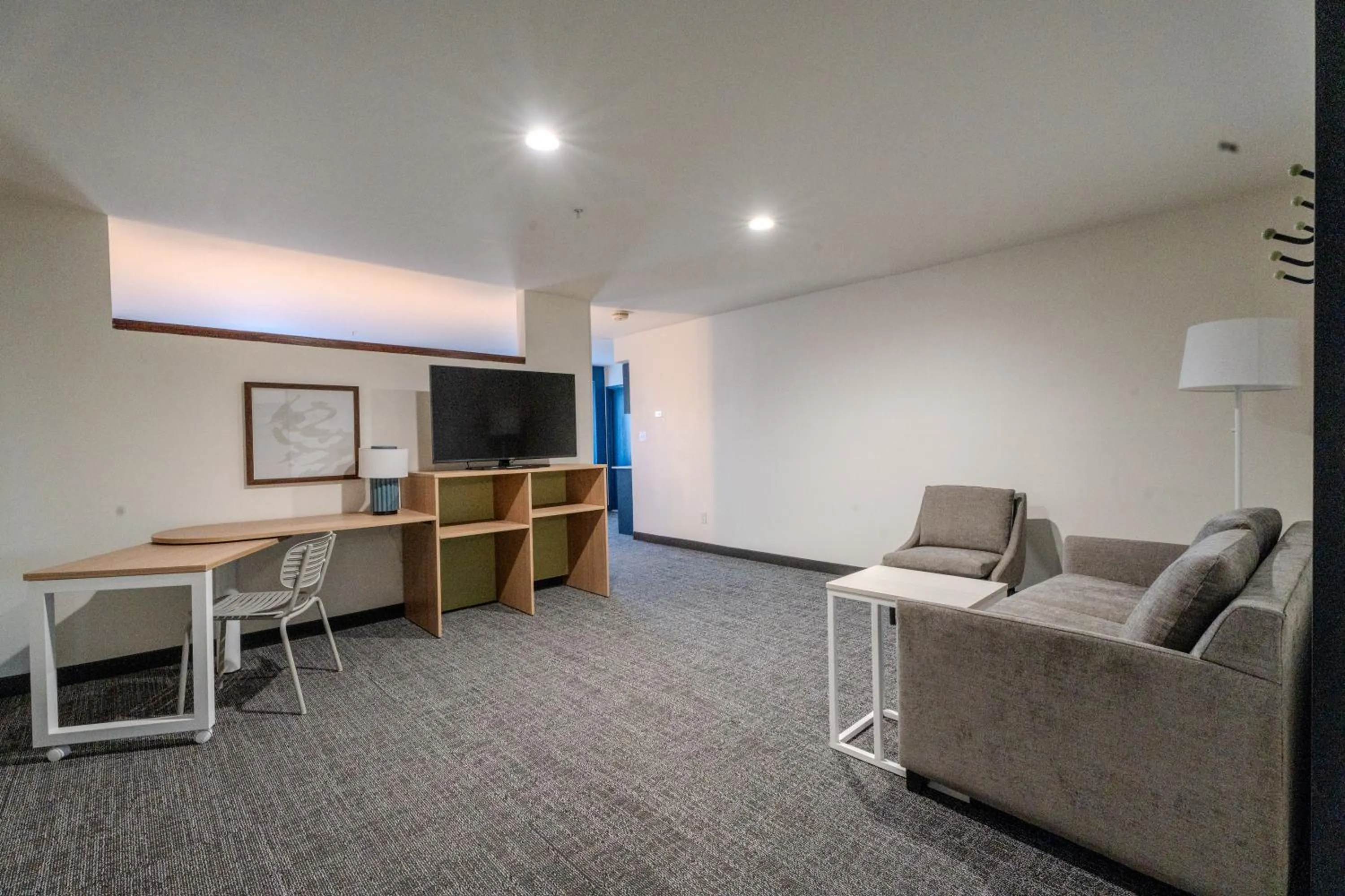 Spark by Hilton Sterling Dulles Airport