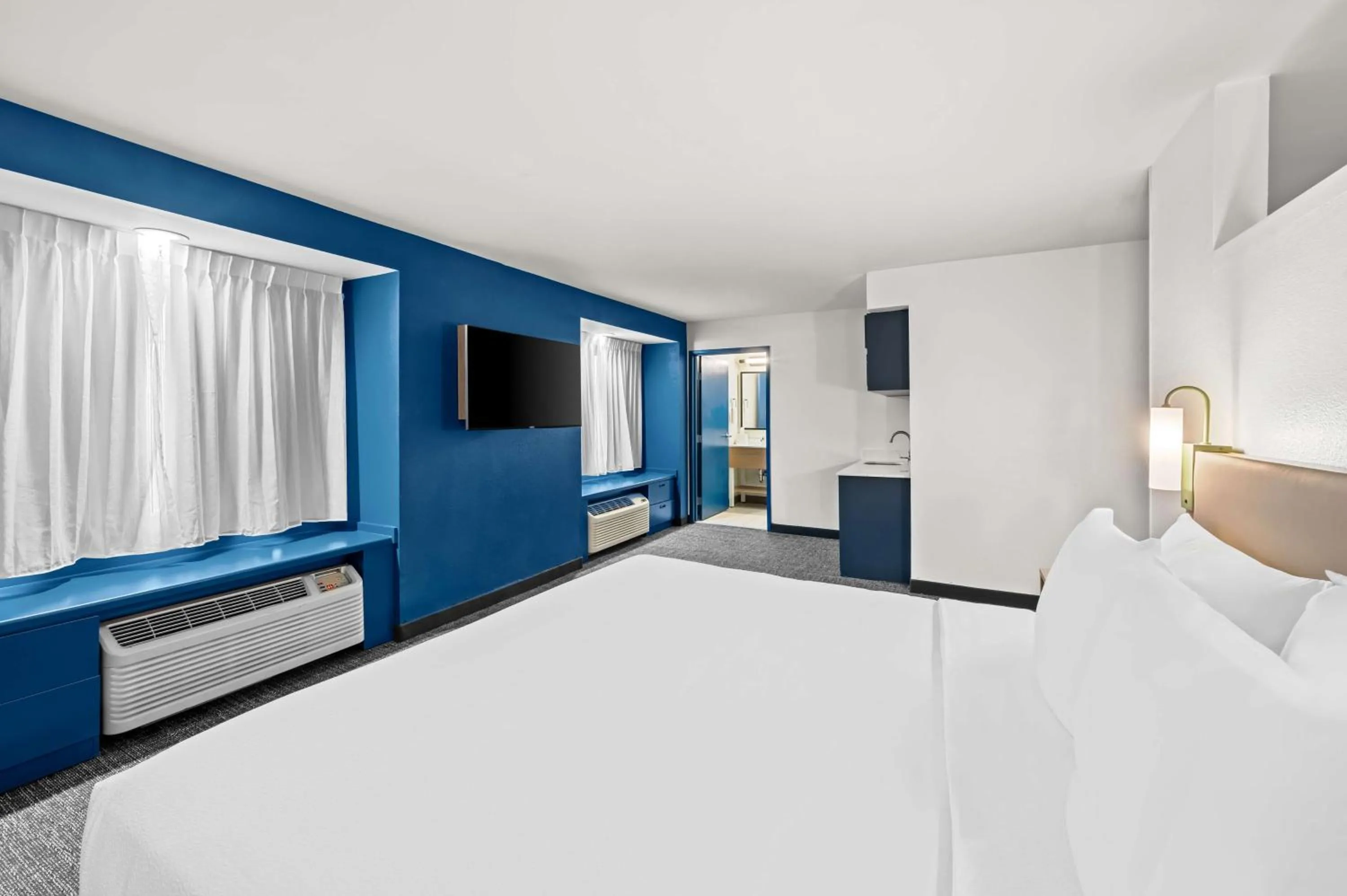 Bed in Spark by Hilton Sterling Dulles Airport