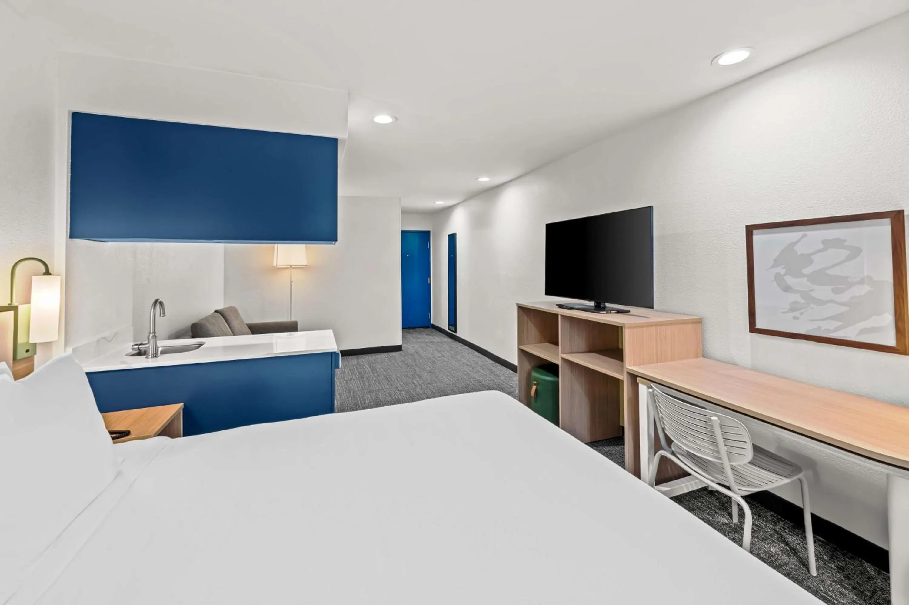 Bed in Spark by Hilton Sterling Dulles Airport