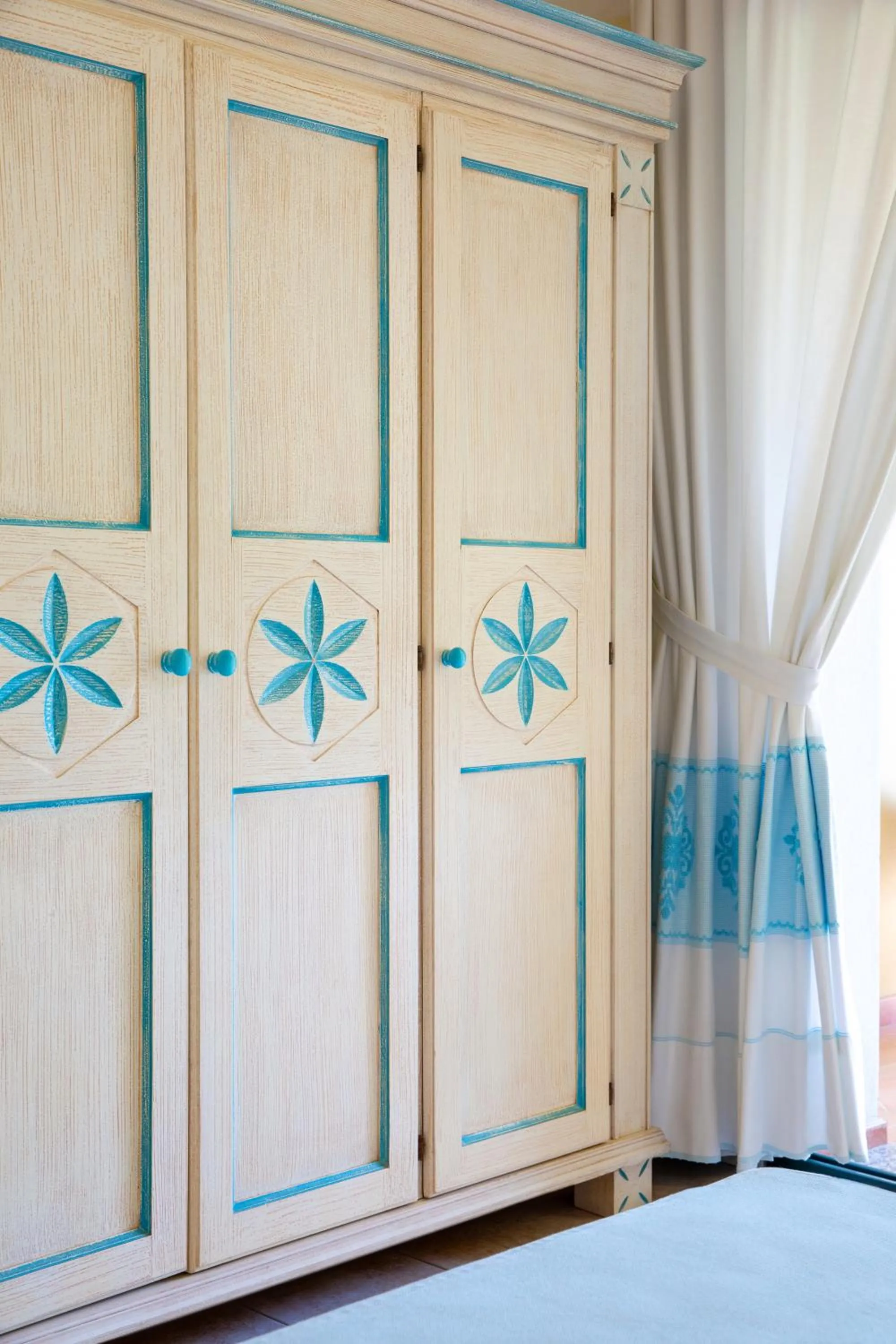 Photo of the whole room in Sentido Orosei Beach