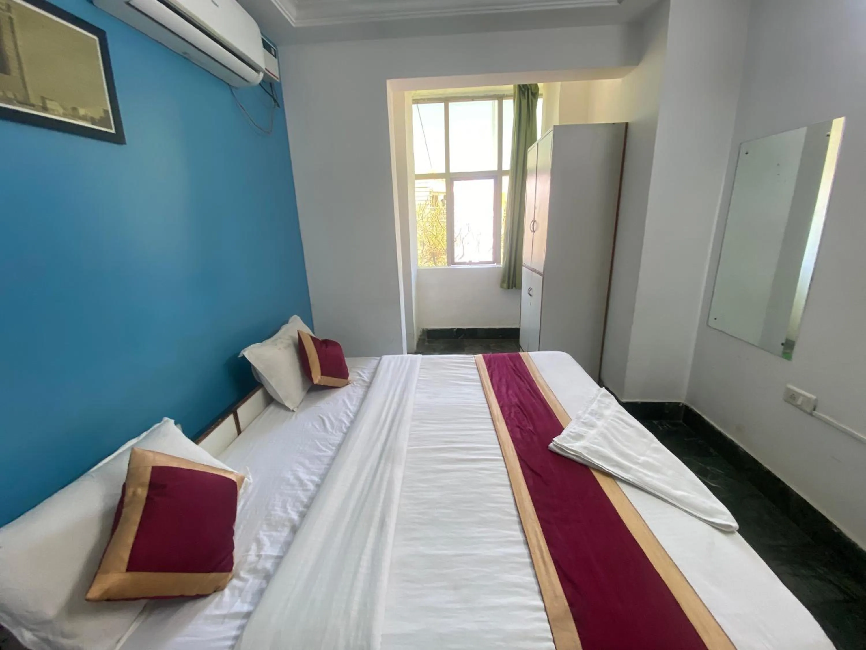 Bed in Hotel Townhall