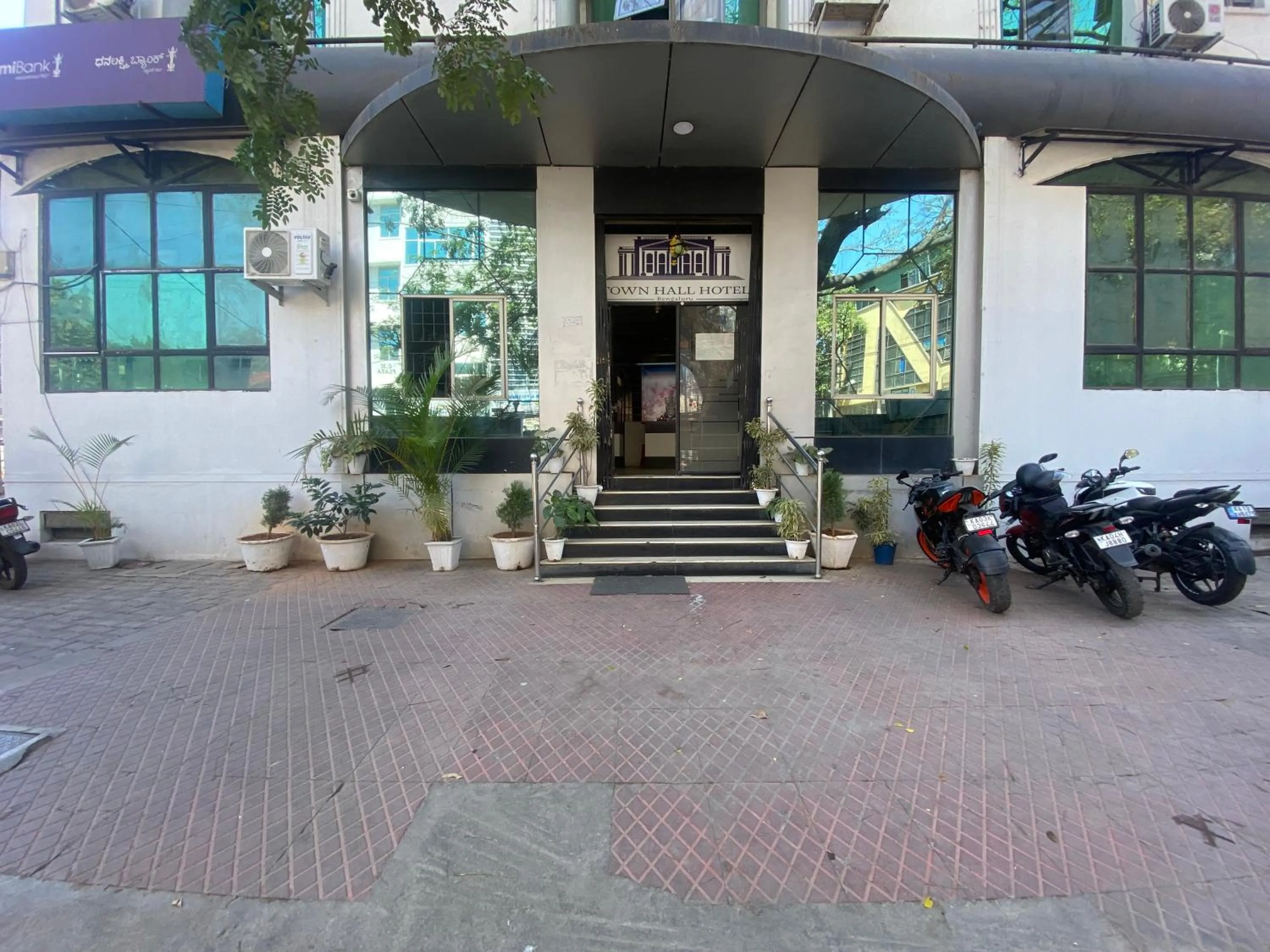 Facade/entrance in Hotel Townhall