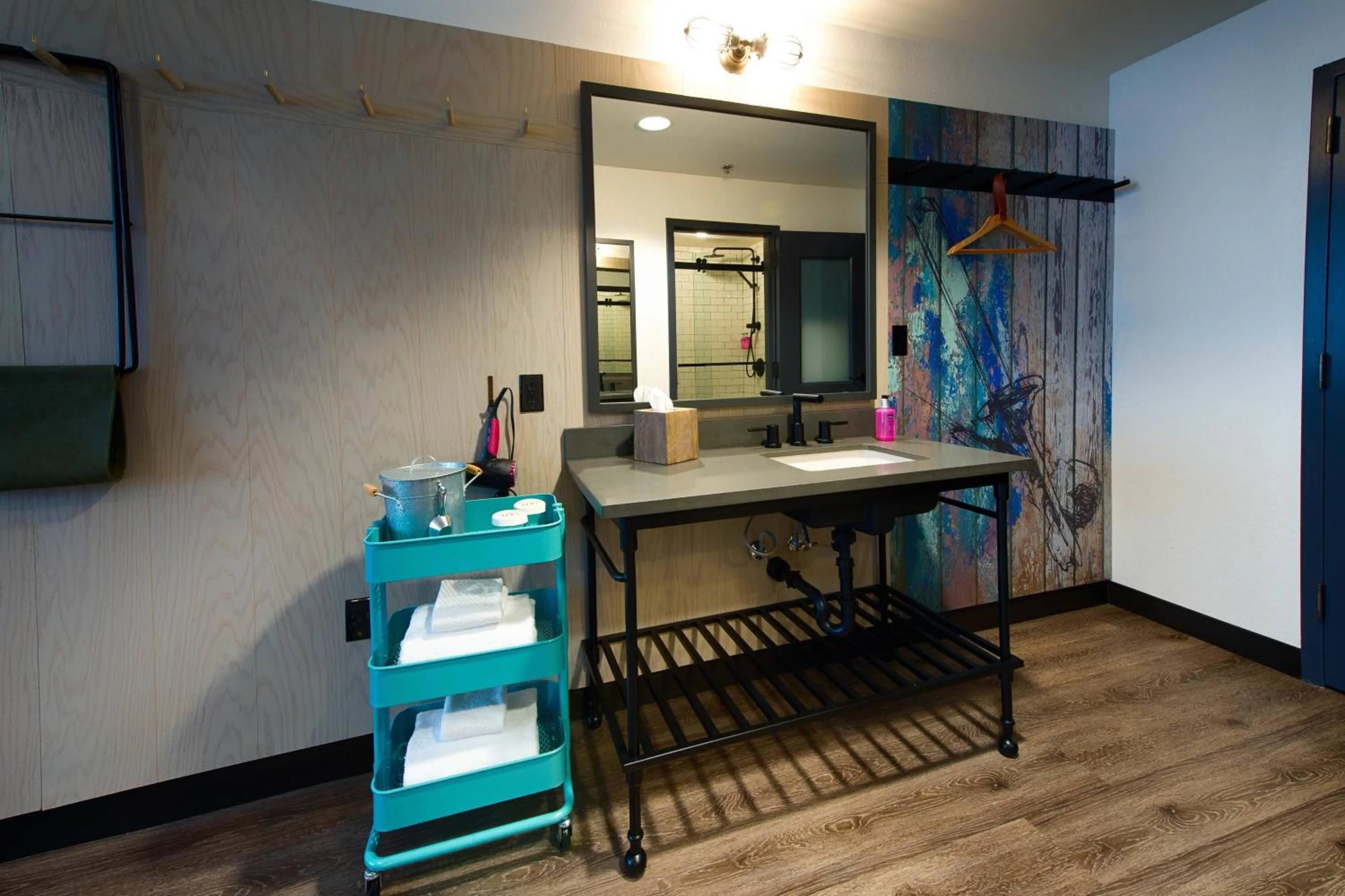 Photo of the whole room in MOXY New Orleans Downtown/French Quarter Area