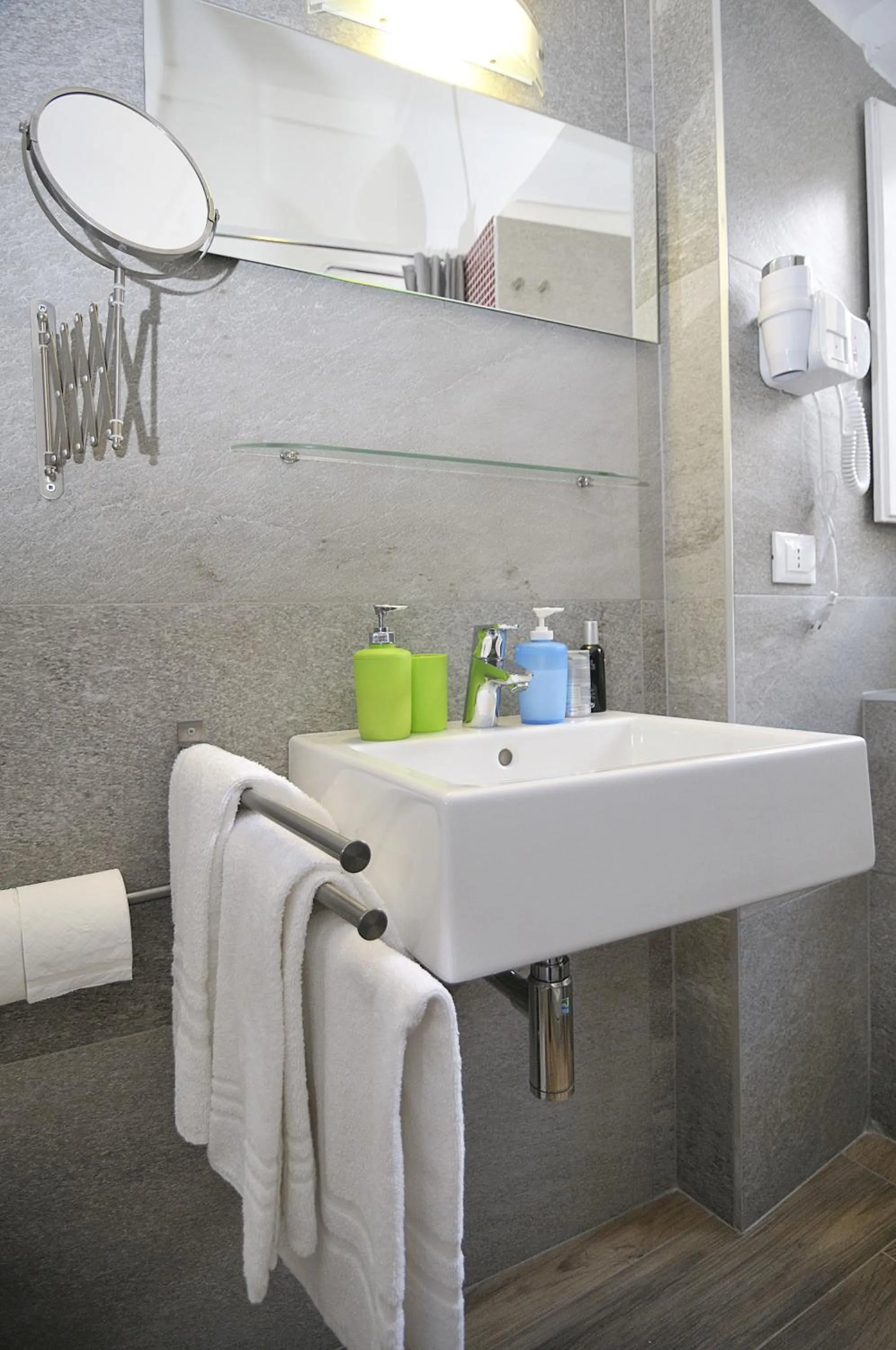 Bathroom in Modica Old Town Rooms