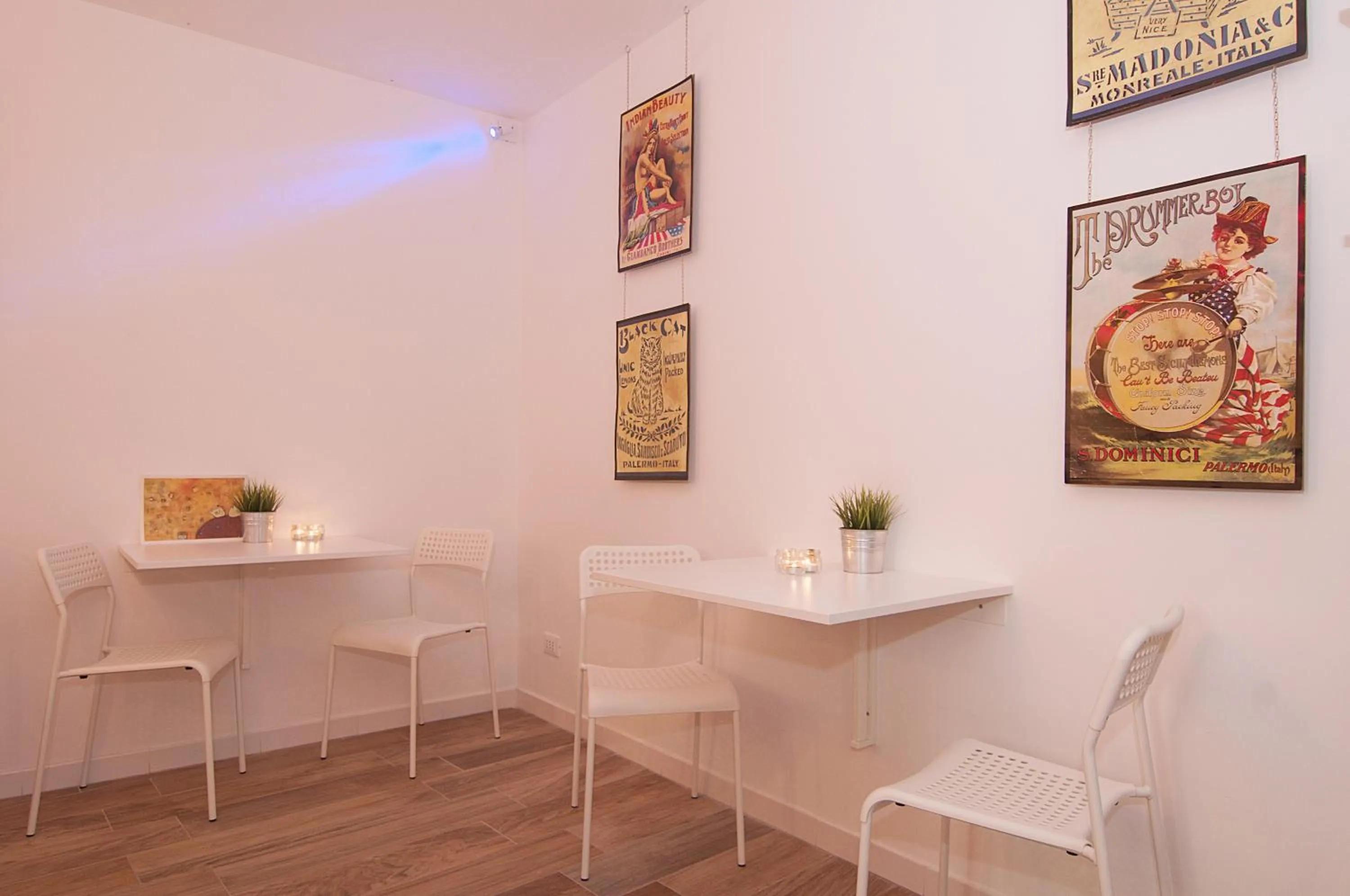 Lounge or bar in Modica Old Town Rooms