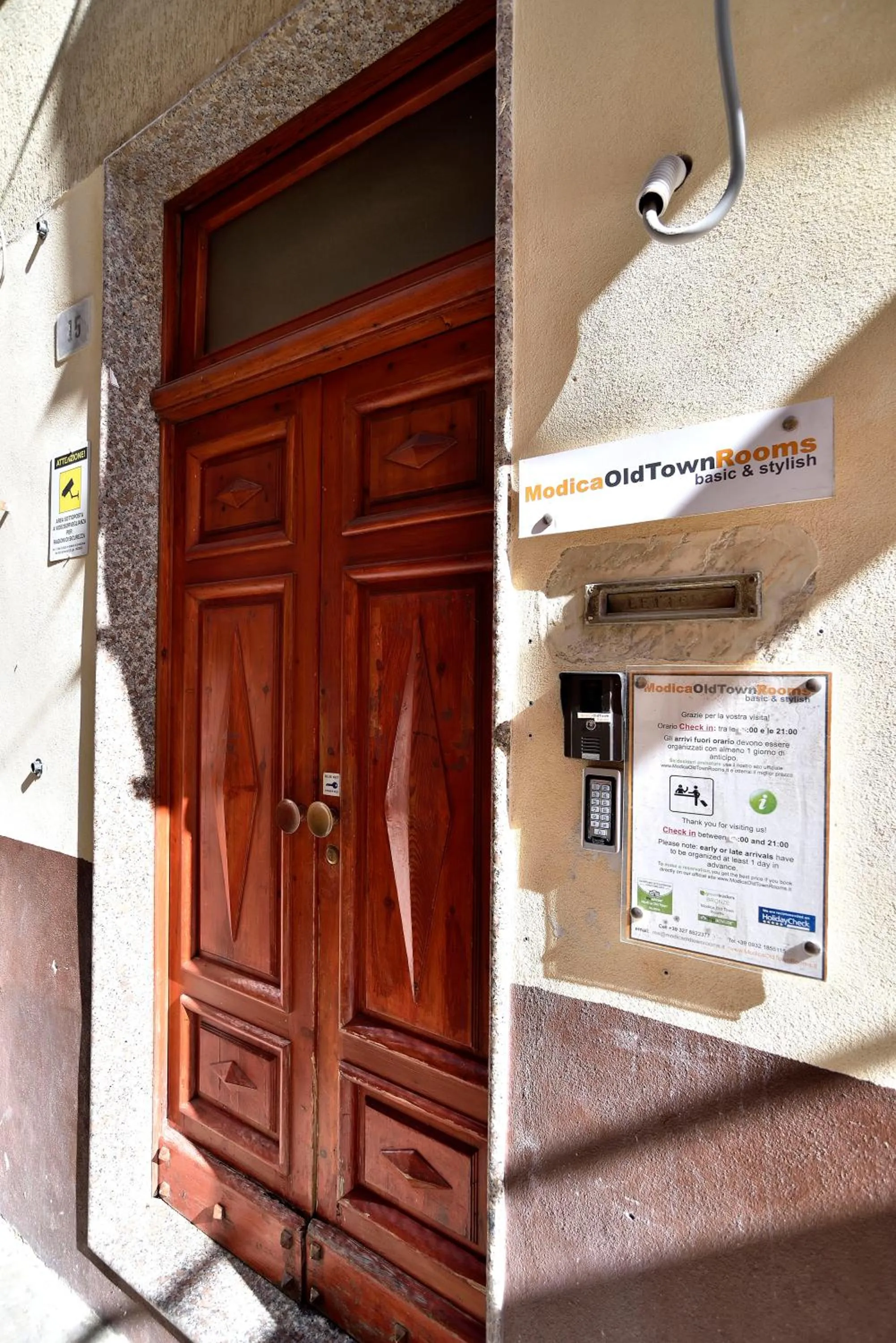 Facade/entrance in Modica Old Town Rooms