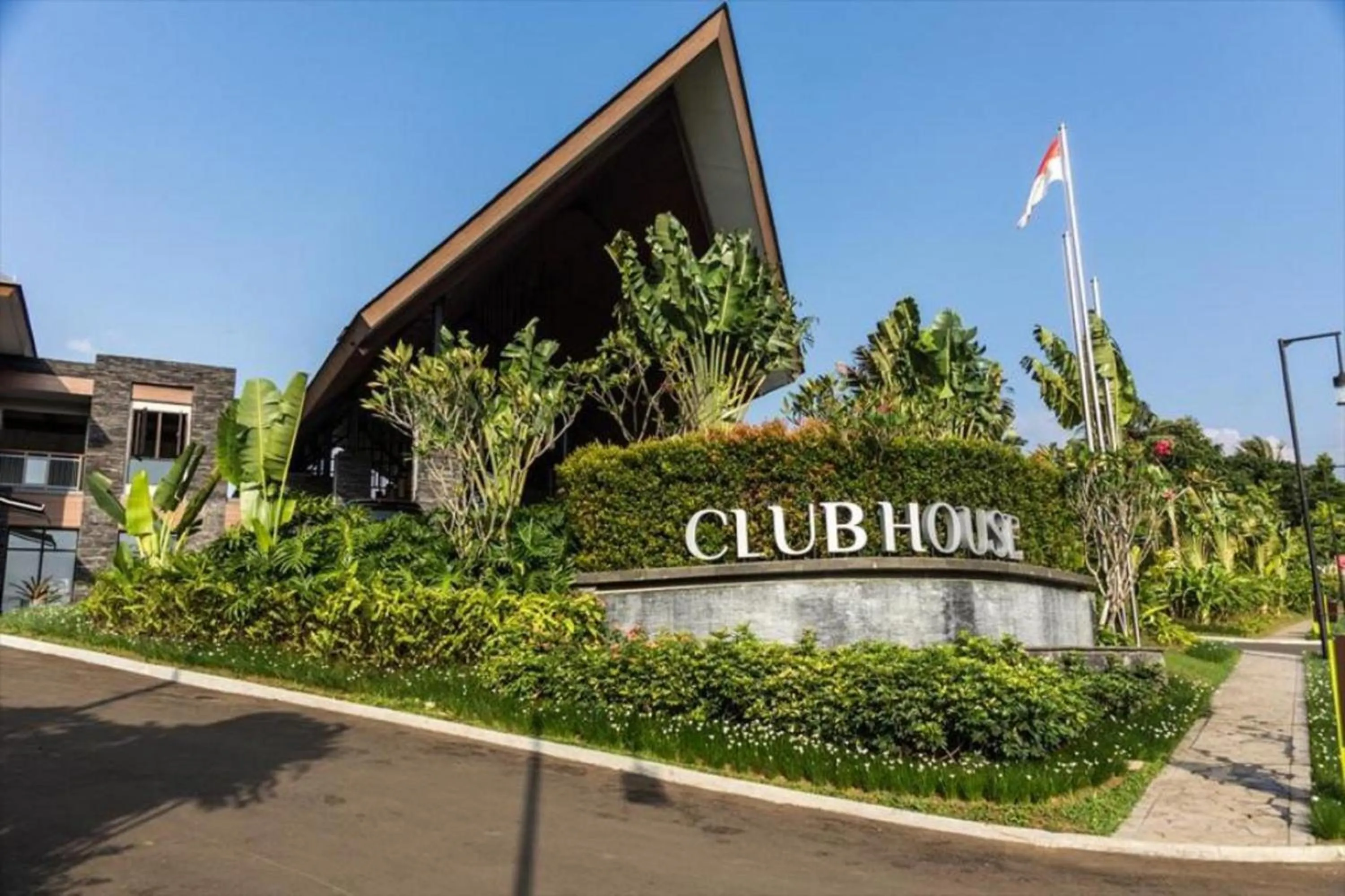 Property building in Luxurious Modern Villa at Vimala Hills