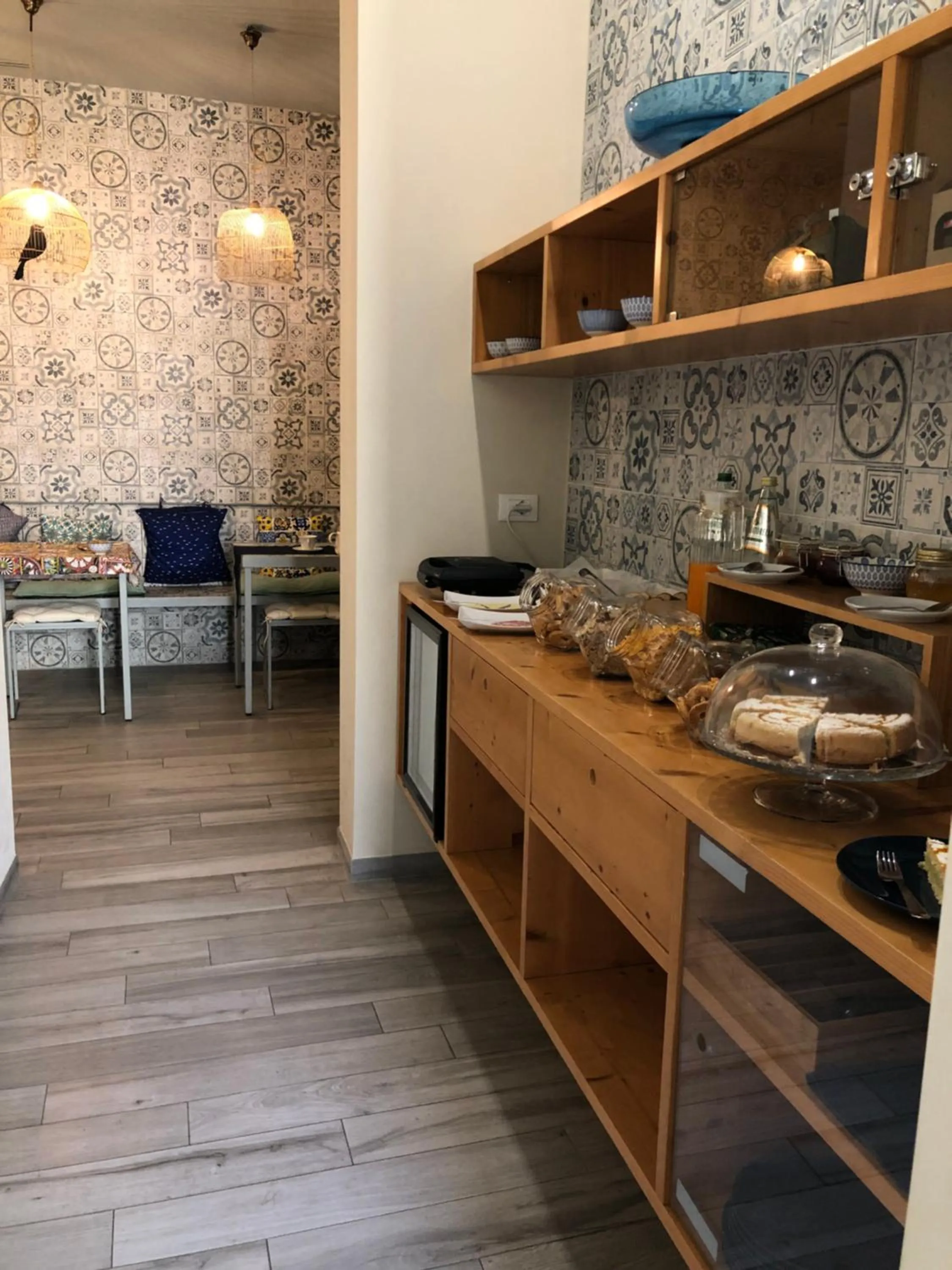 Breakfast in Room 55