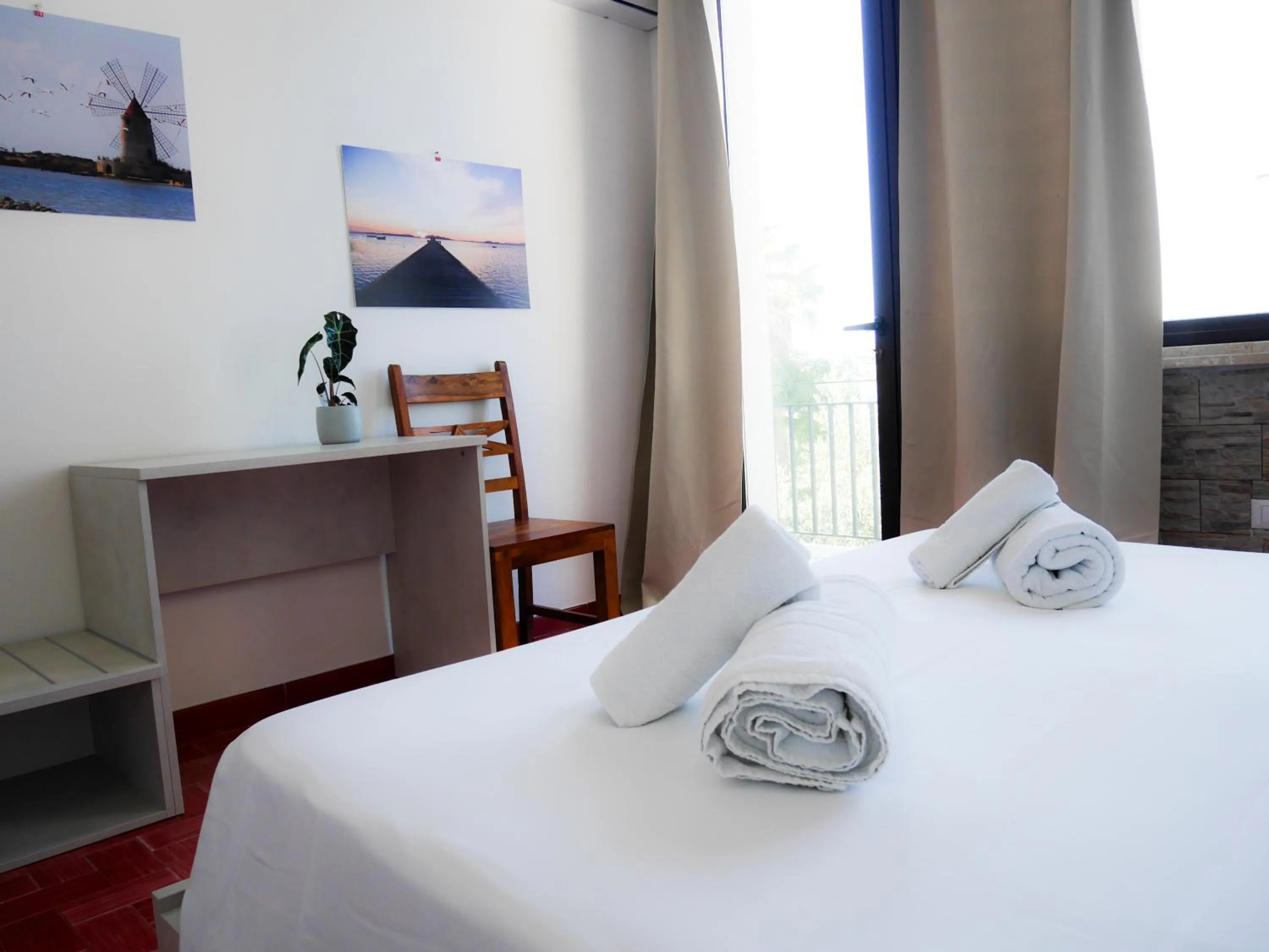 Bedroom, Bed in B&B Al Vecchio Pontile B&B MARSALA