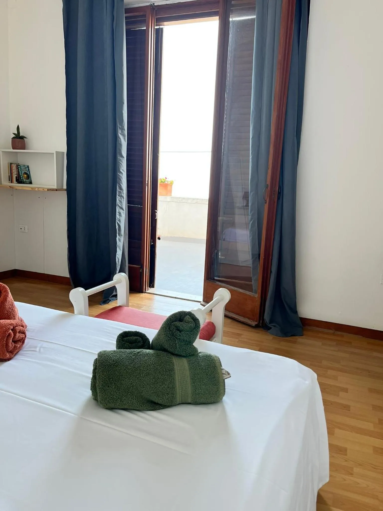 Bedroom, Bed in B&B Al Vecchio Pontile B&B MARSALA