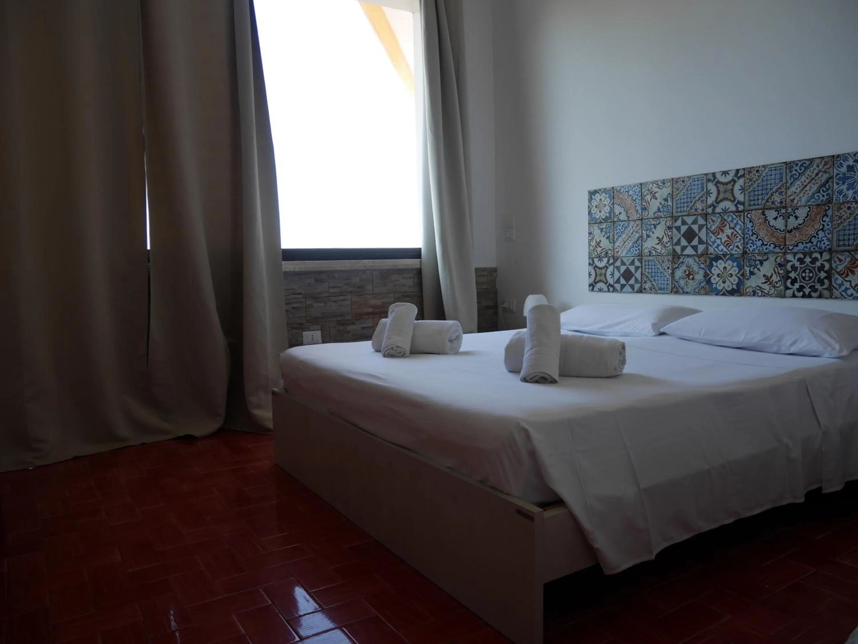 View (from property/room), Bed in B&B Al Vecchio Pontile B&B MARSALA