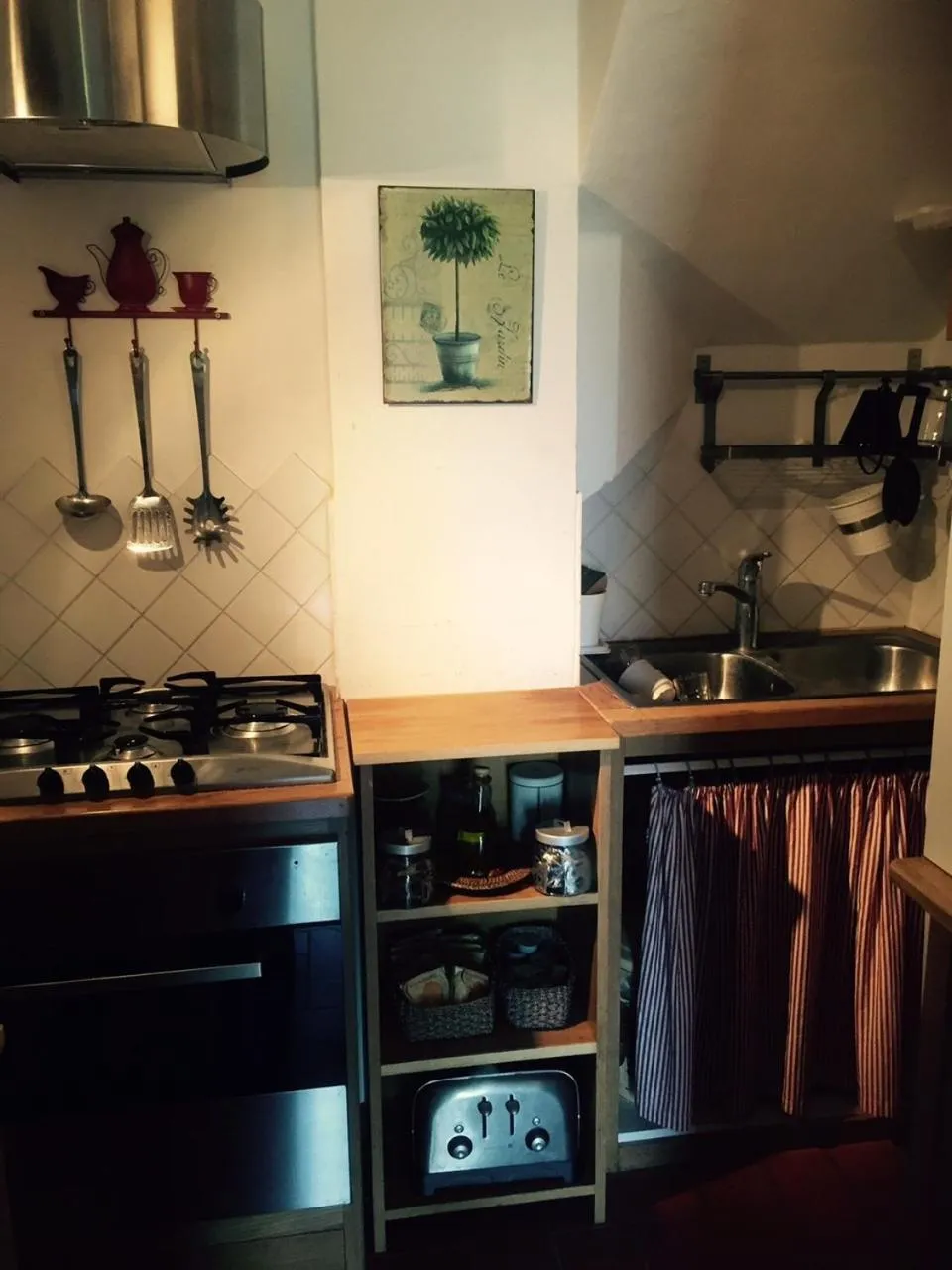 Kitchen or kitchenette in Rosso Del Chianti
