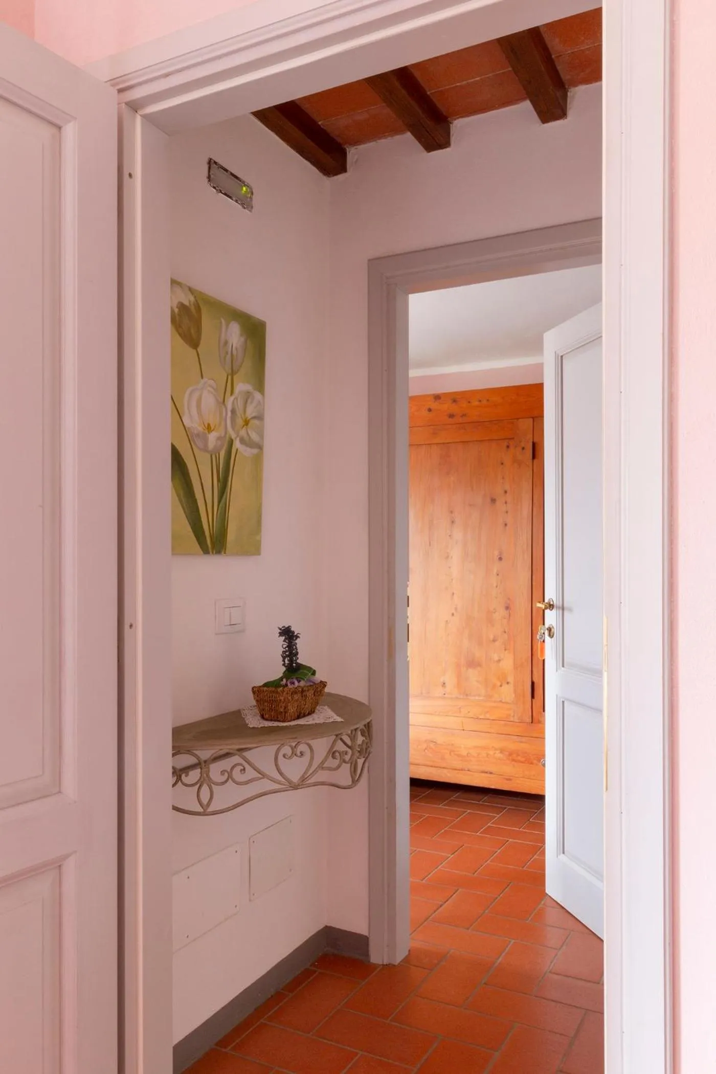 Bedroom in Rosso Del Chianti