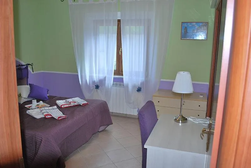 Photo of the whole room in B&B L'Ancora