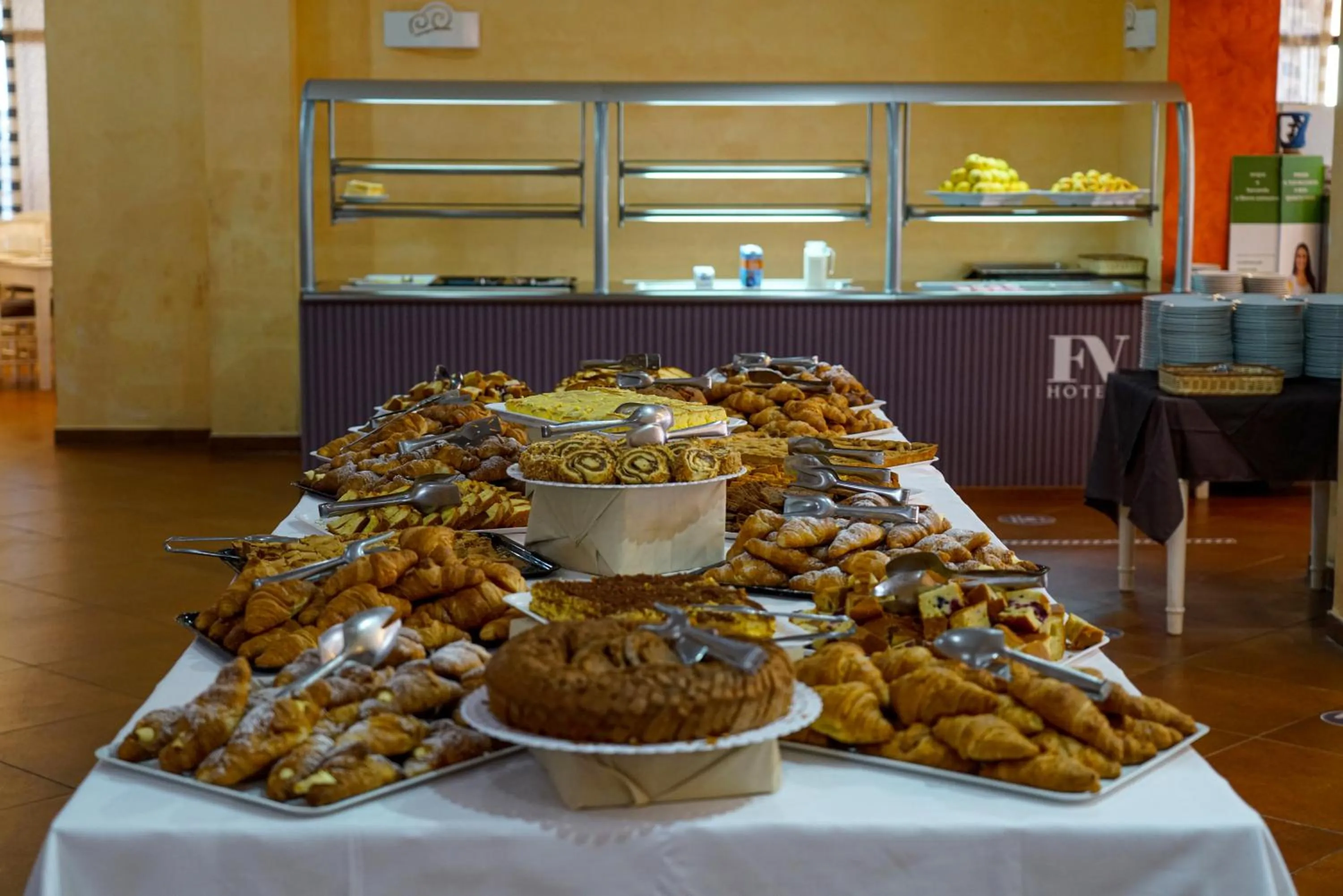 Restaurant/places to eat in Chiusurelle Village Resort