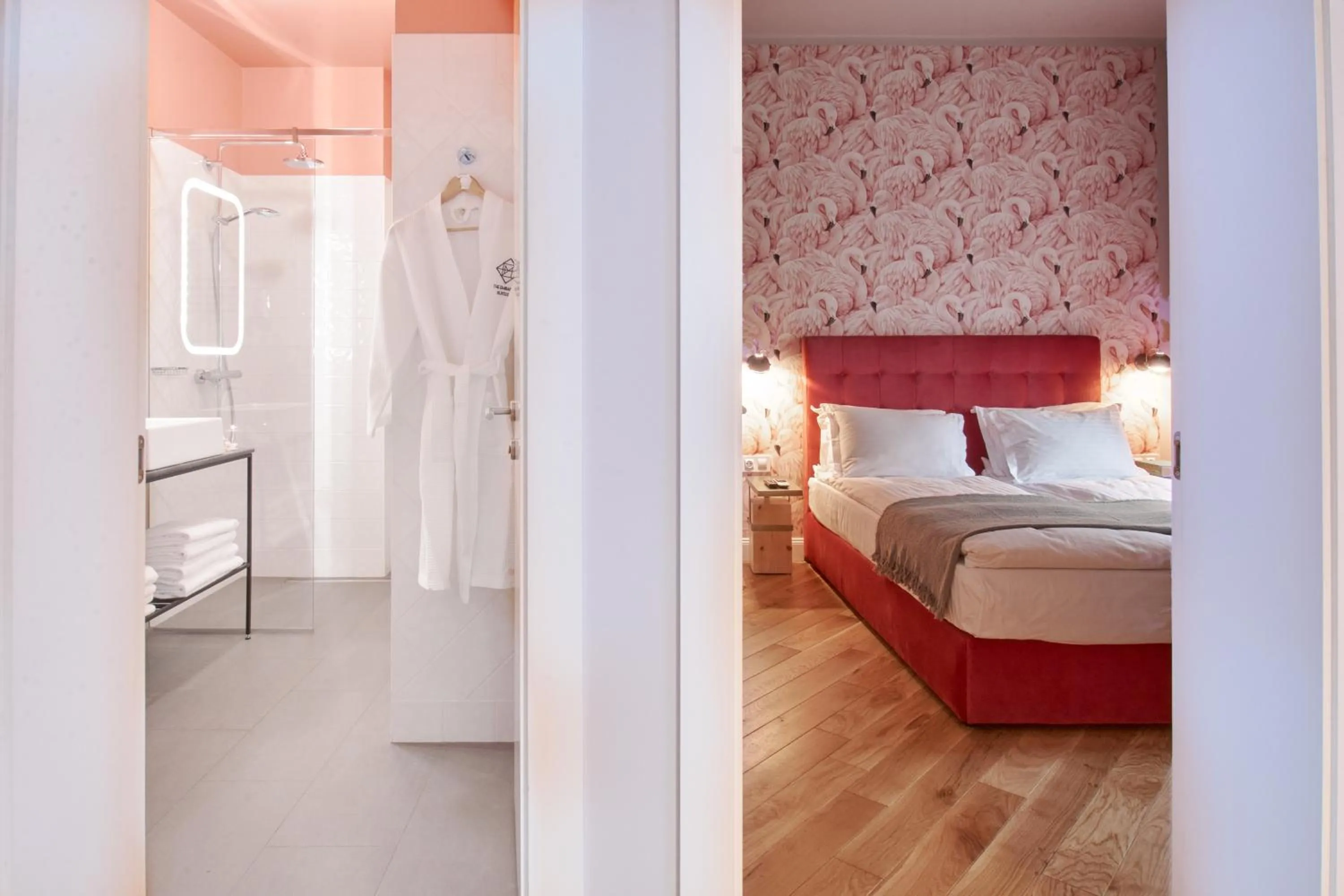 Bed in The Embassy Suites