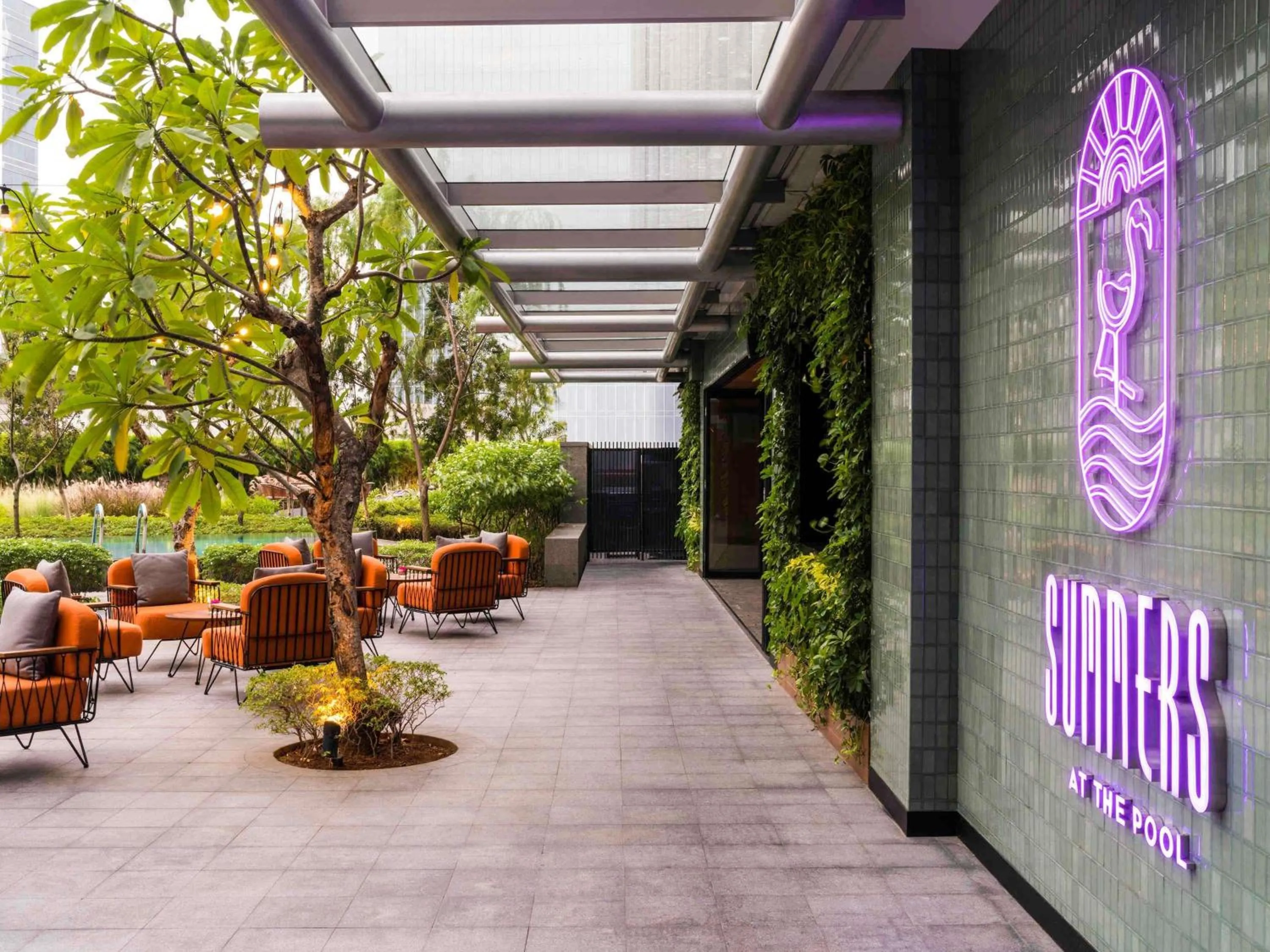 Lounge or bar in Swissôtel Jakarta PIK Avenue