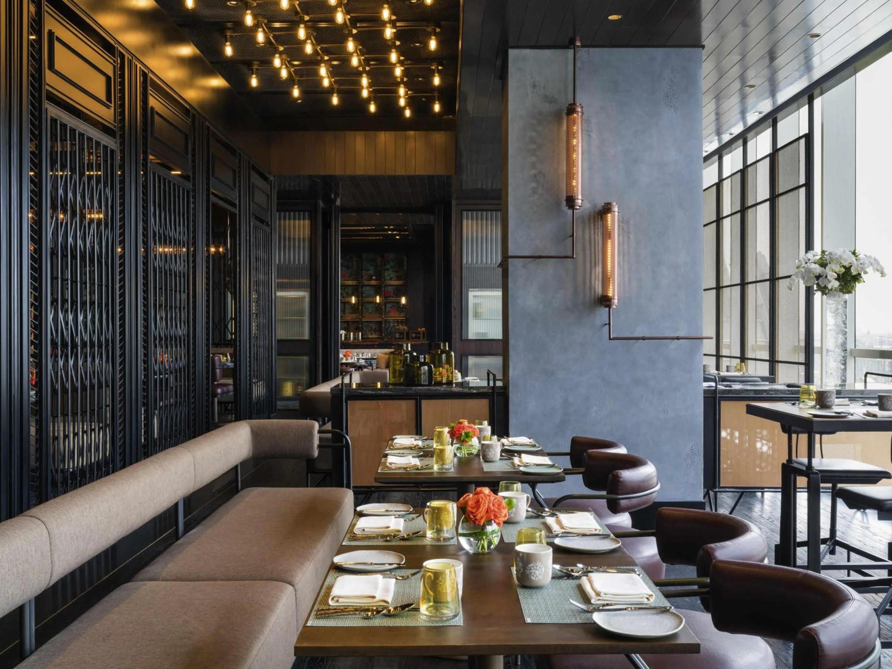 Restaurant/places to eat in Swissôtel Jakarta PIK Avenue