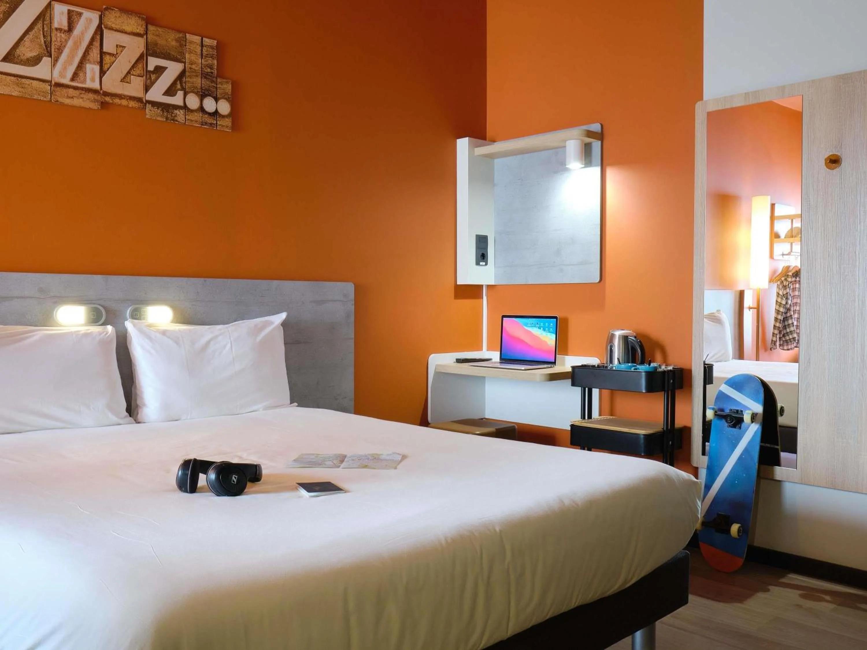 Bedroom, Bed in Ibis Budget Bilbao City