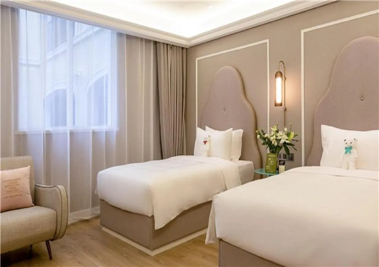 Bed in Mercure Taiyuan E Tech