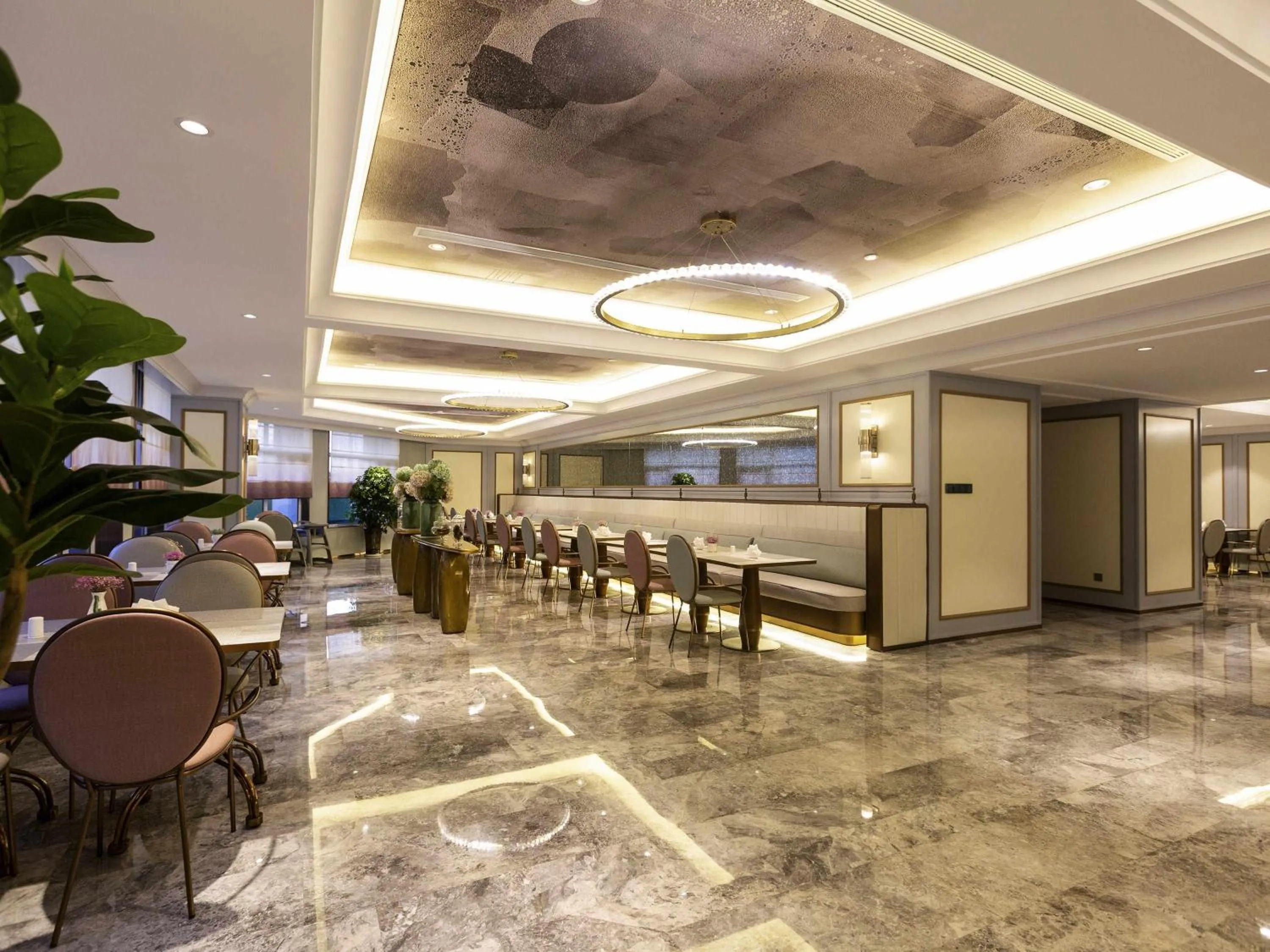 Restaurant/places to eat in Mercure Taiyuan E Tech