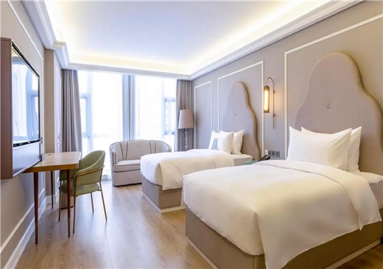 Bed in Mercure Taiyuan E Tech