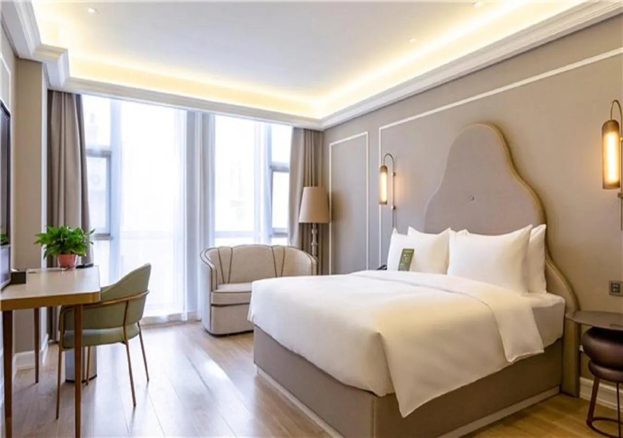 Bed in Mercure Taiyuan E Tech