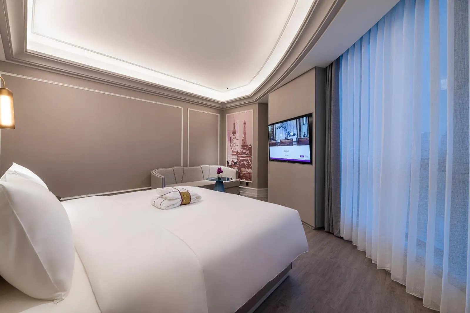 Bed in Mercure Shanghai Xujiahui South