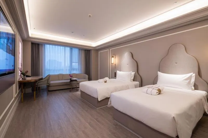 Bed in Mercure Shanghai Xujiahui South