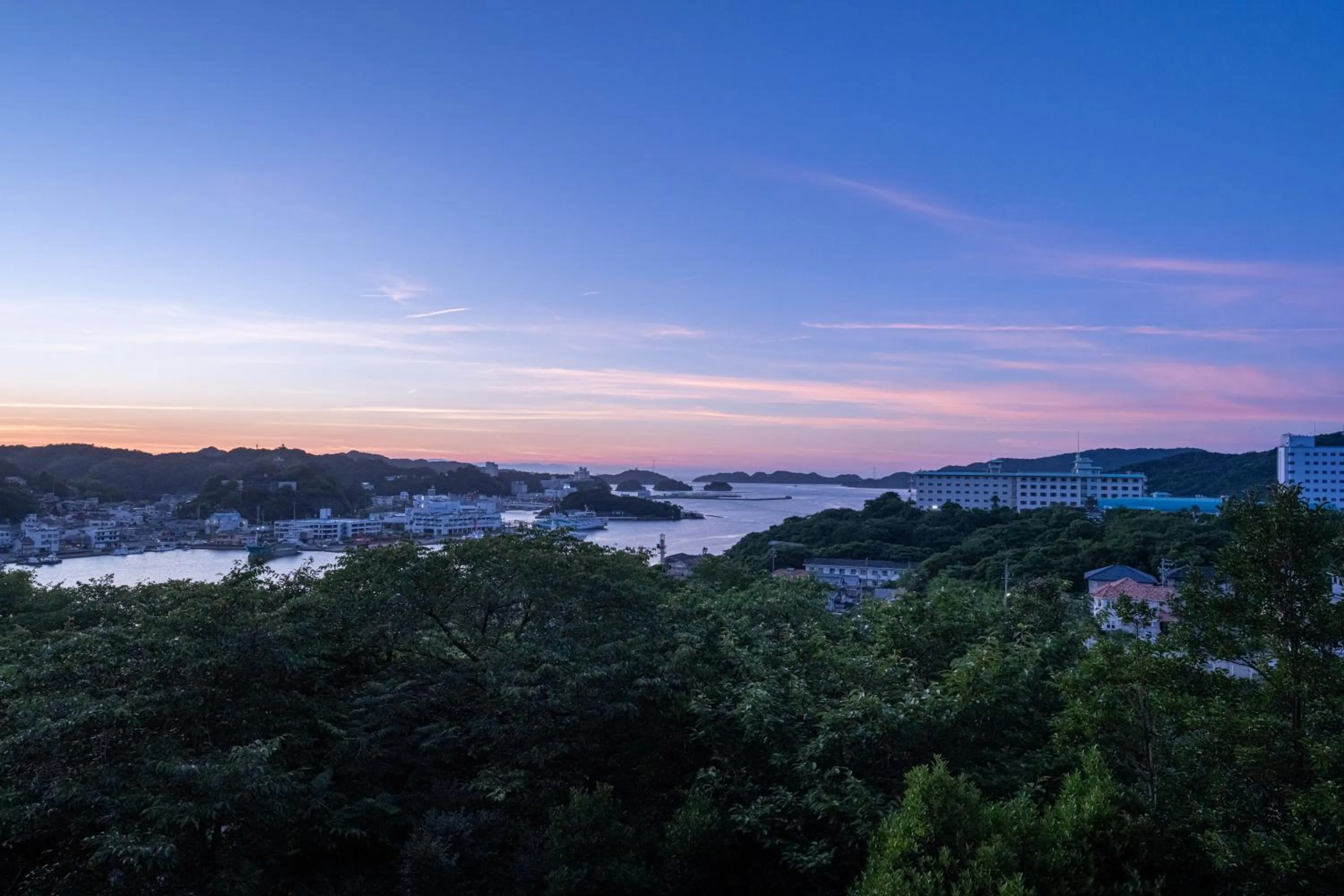 Property building in KAMENOI HOTEL Toba