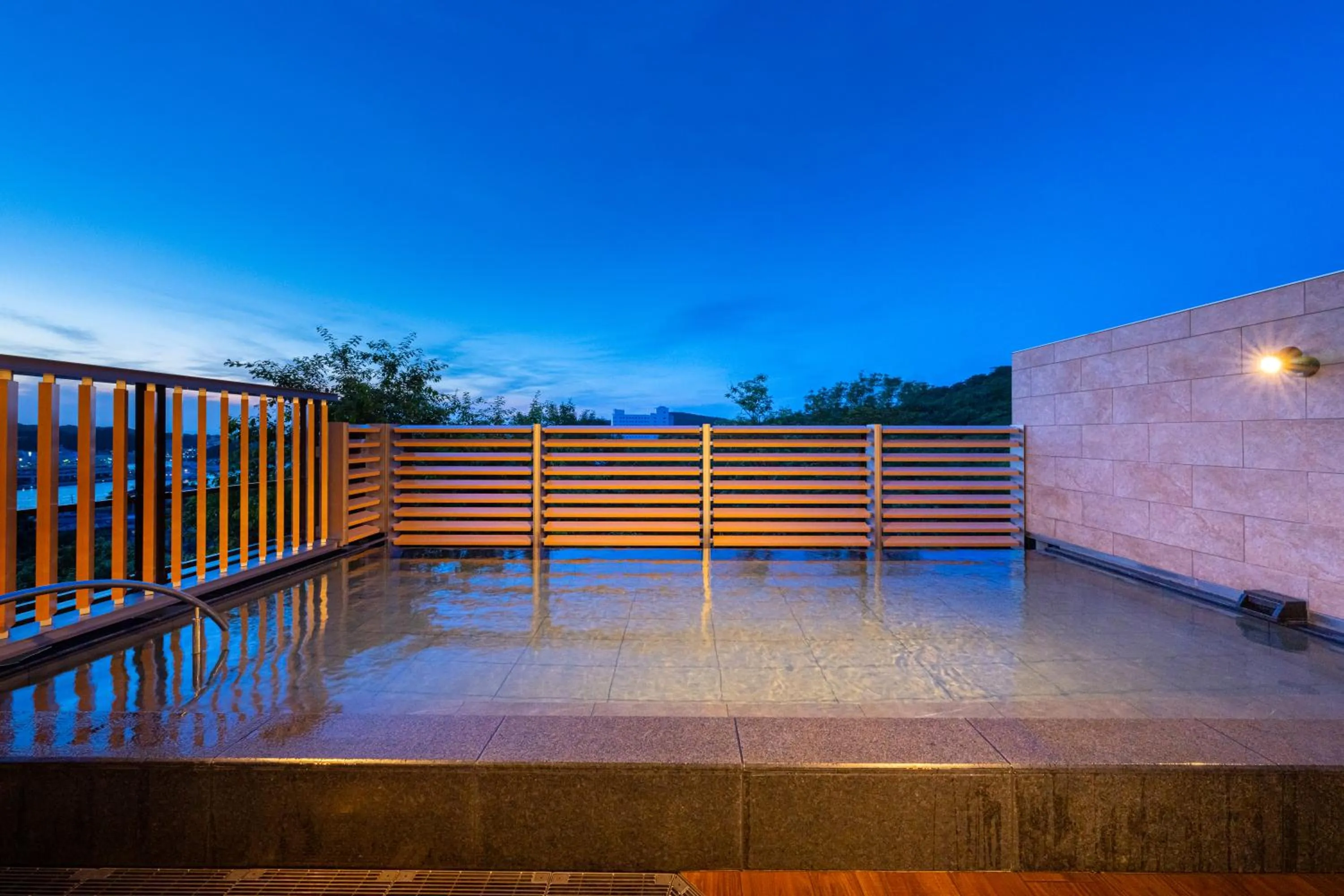 Hot Spring Bath in KAMENOI HOTEL Toba