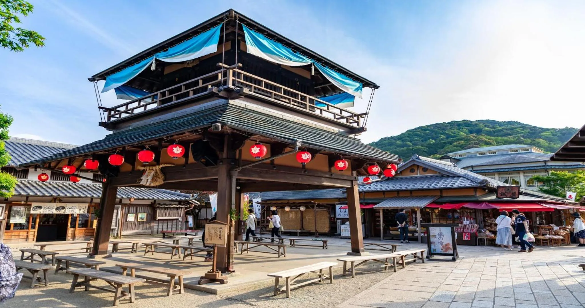 Nearby landmark in KAMENOI HOTEL Toba