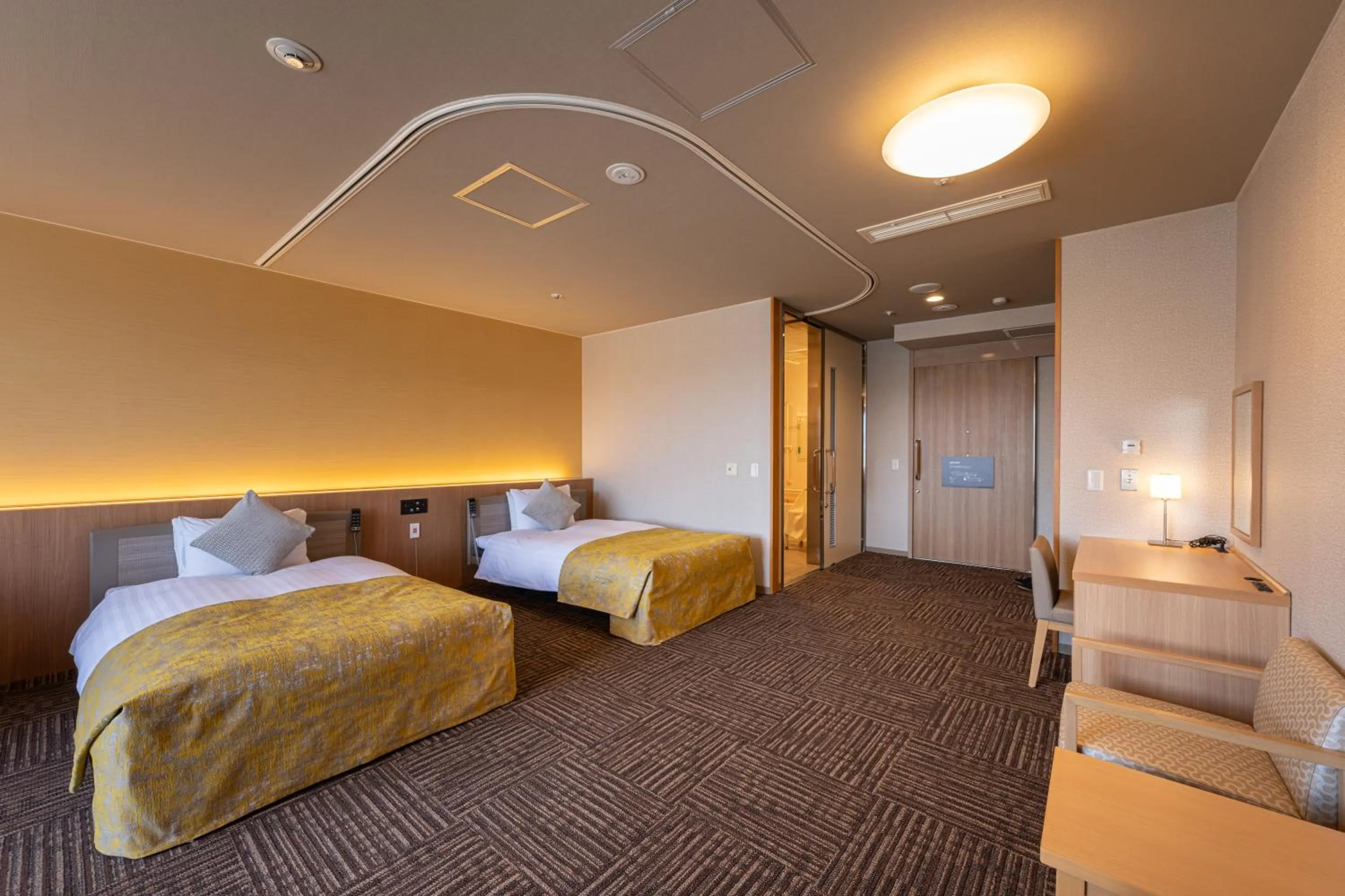 Photo of the whole room, Bed in KAMENOI HOTEL Toba