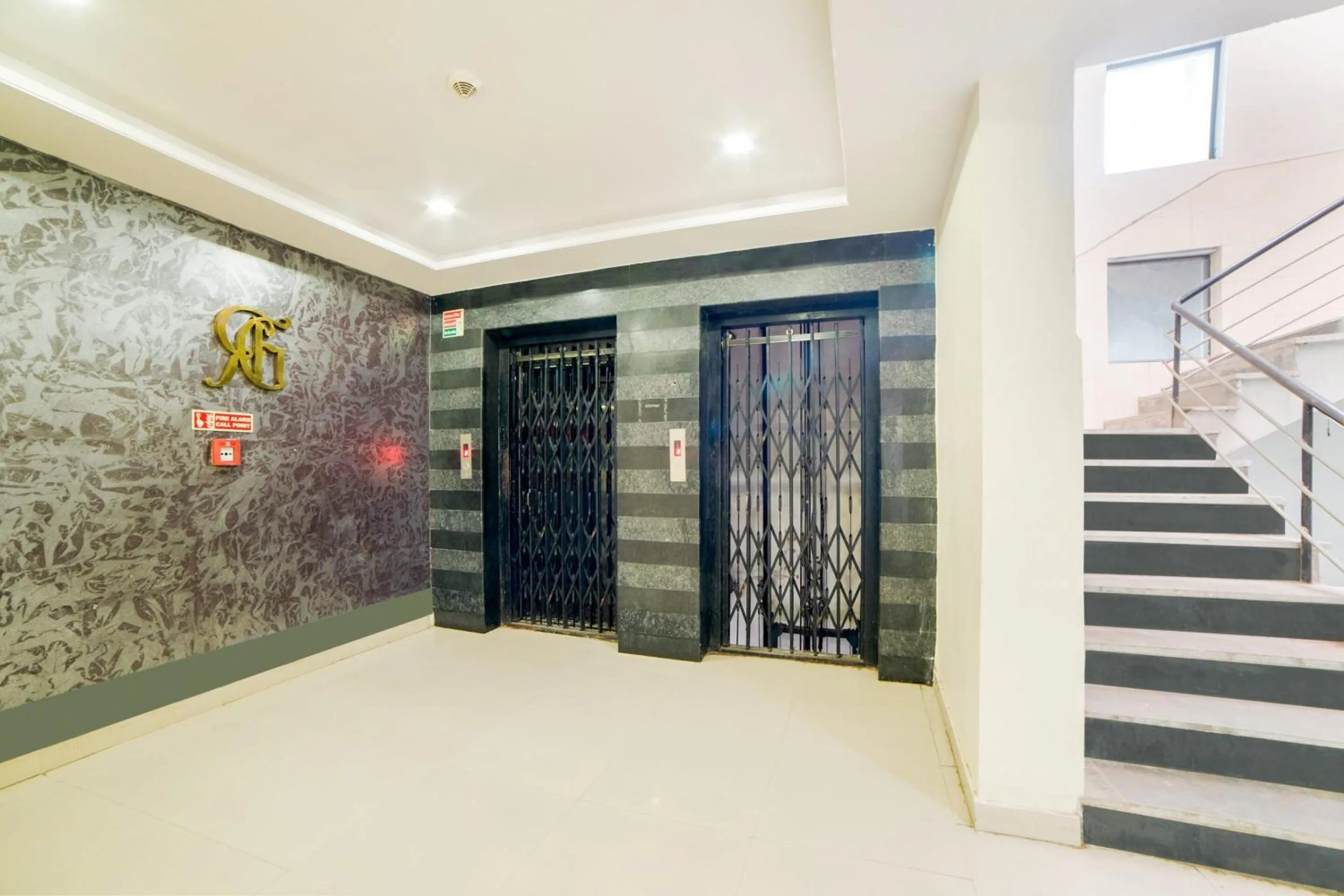 Lobby or reception in Super Capital O Raaga Grand