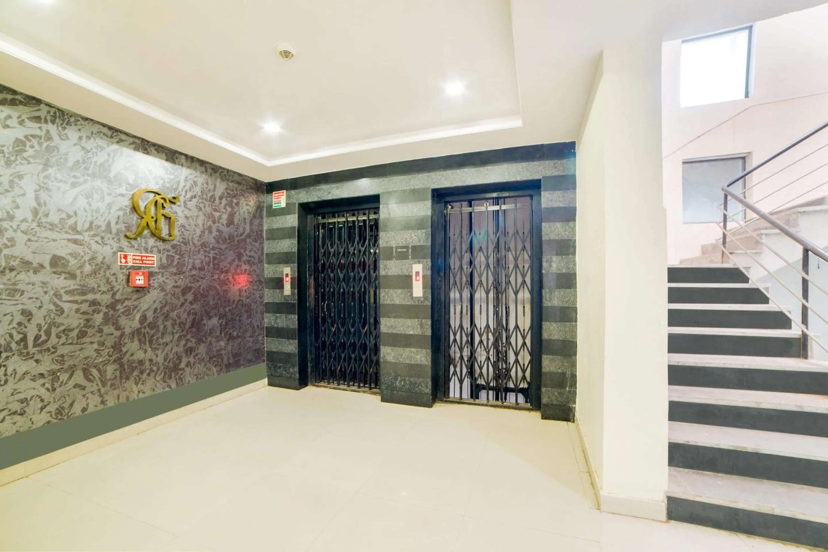 Lobby or reception in Super Capital O Raaga Grand