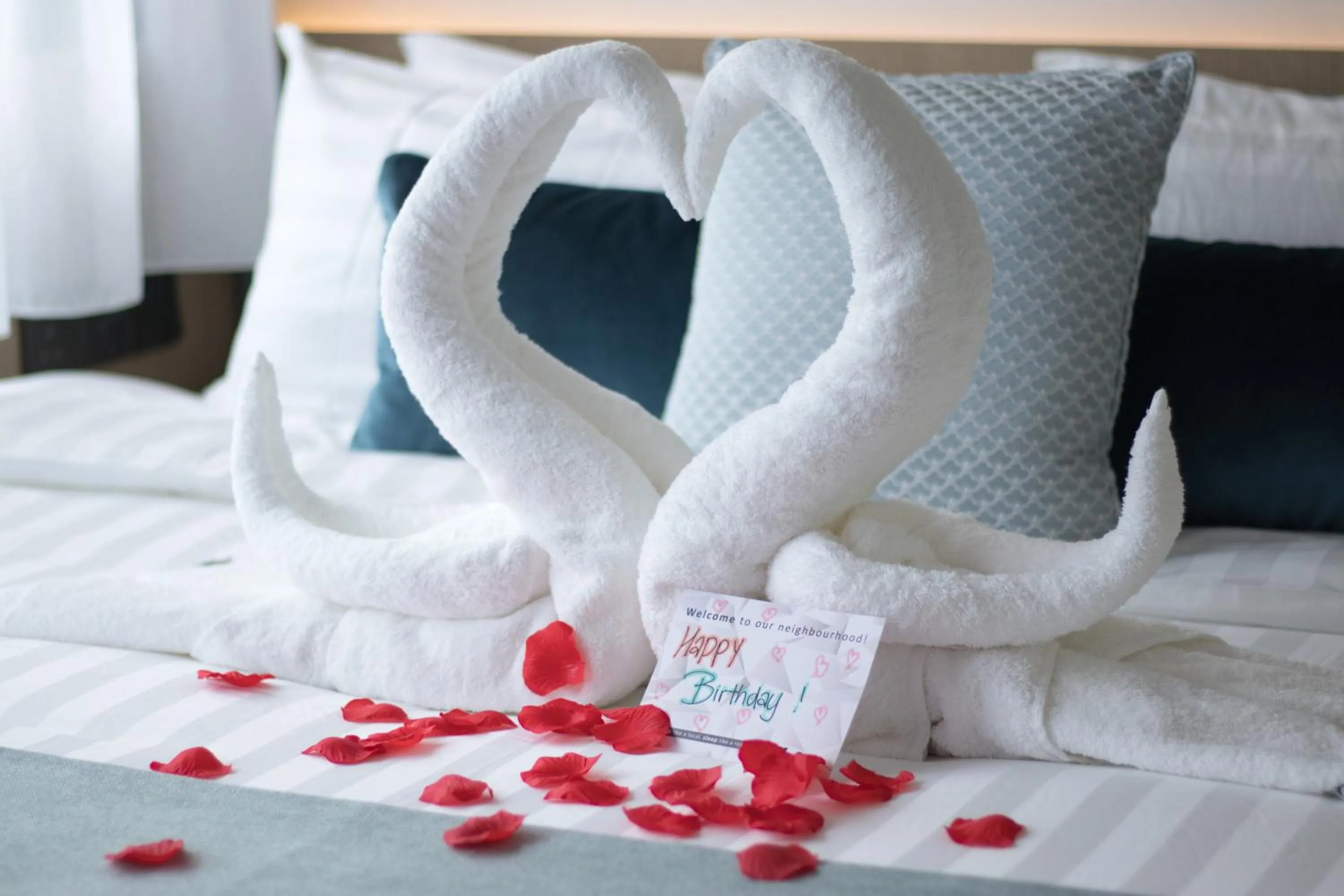 Decorative detail, Bed in Hotel NuVe Elements