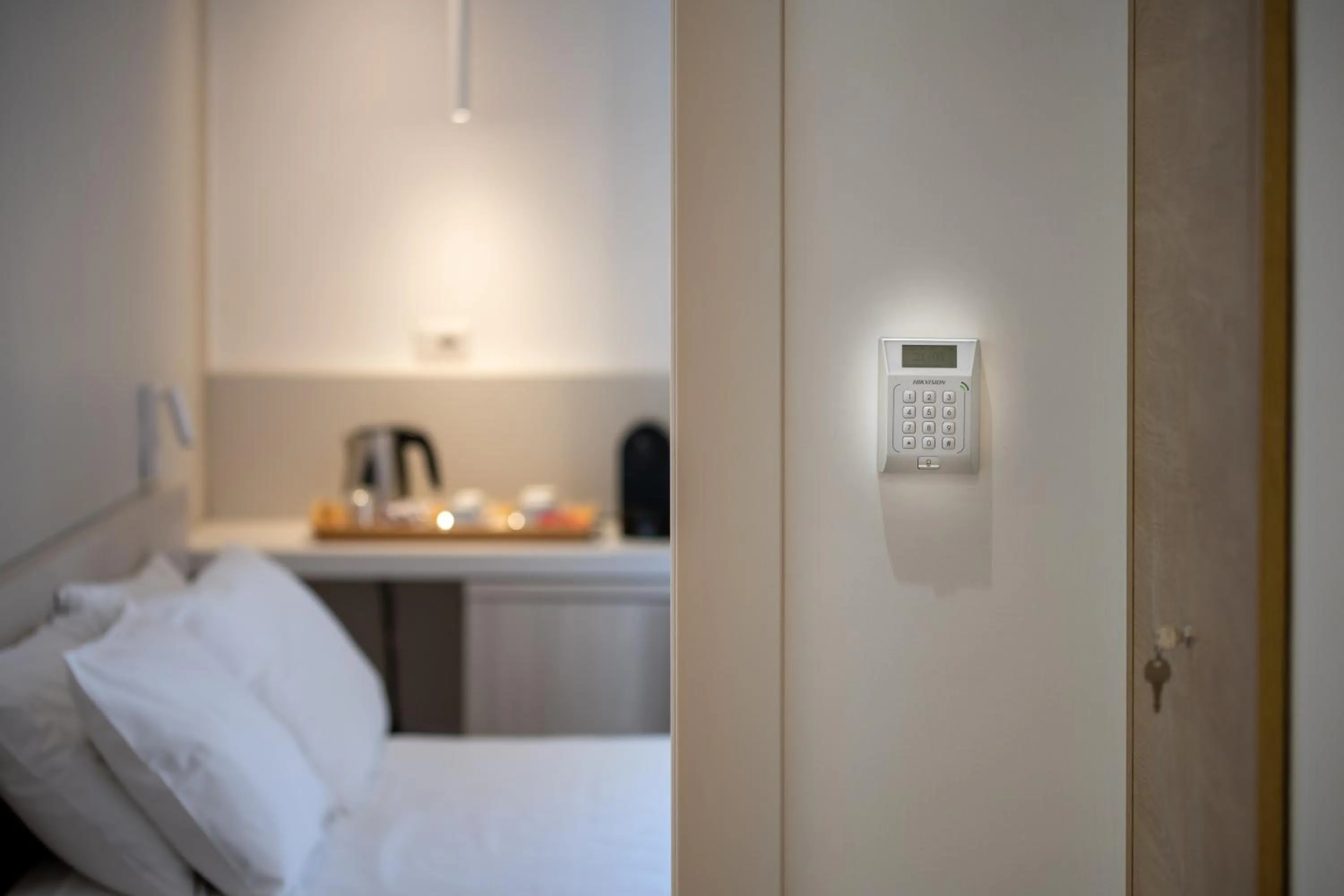 Coffee/tea facilities, Bed in Lux Caracciolo