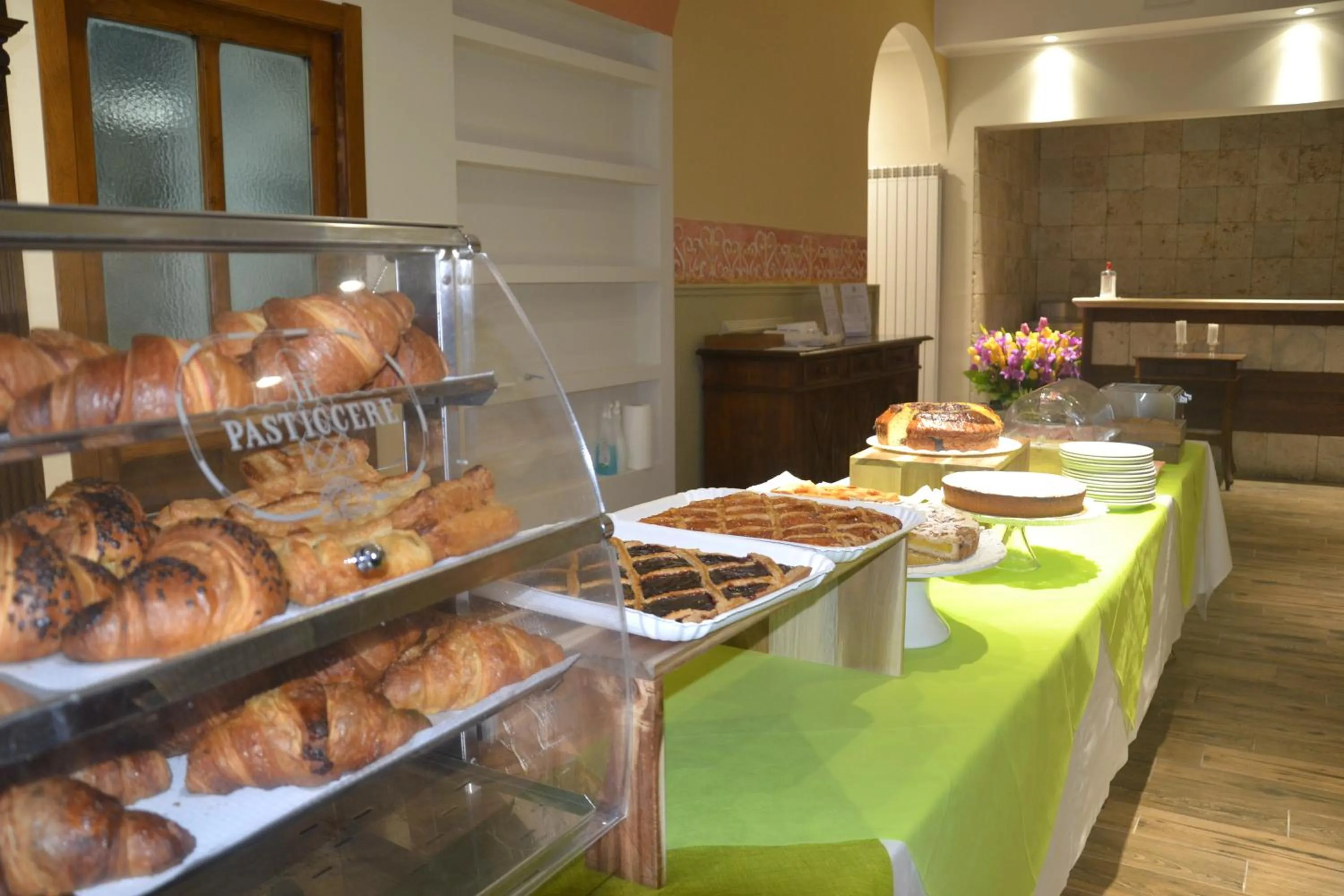 Breakfast in Hotel Azzurro